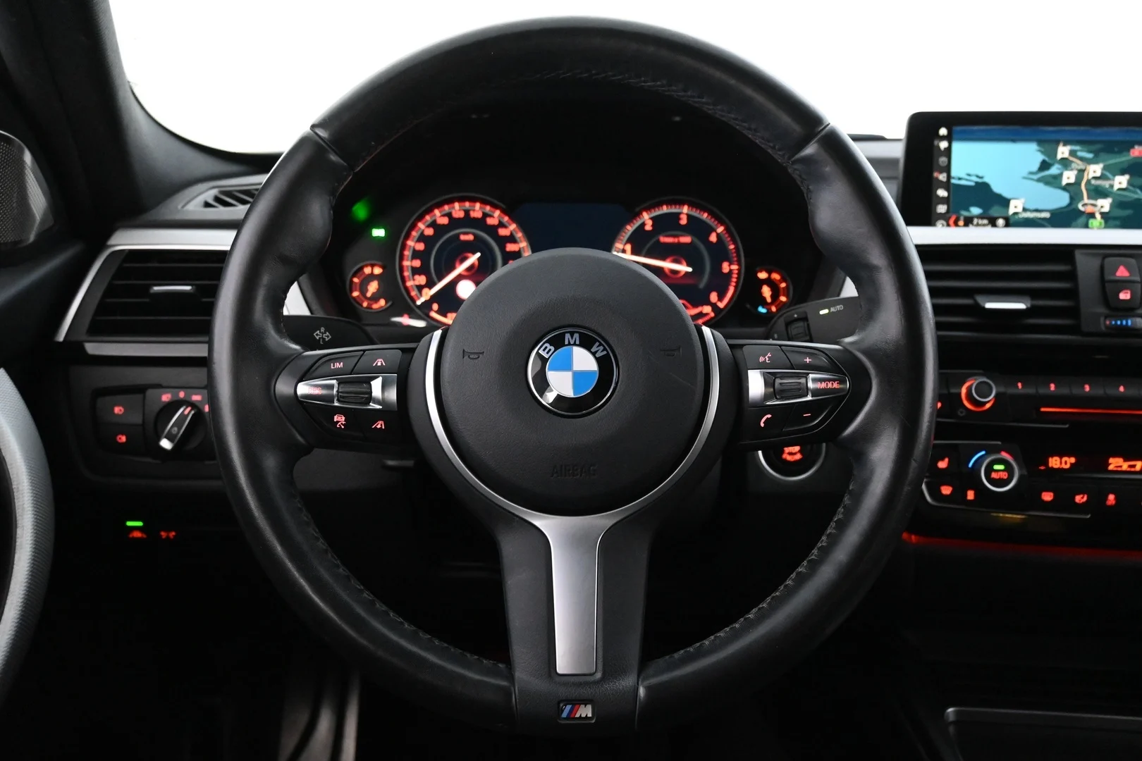 Car Image - 2nJloc3oncsZAq9yz3UApW