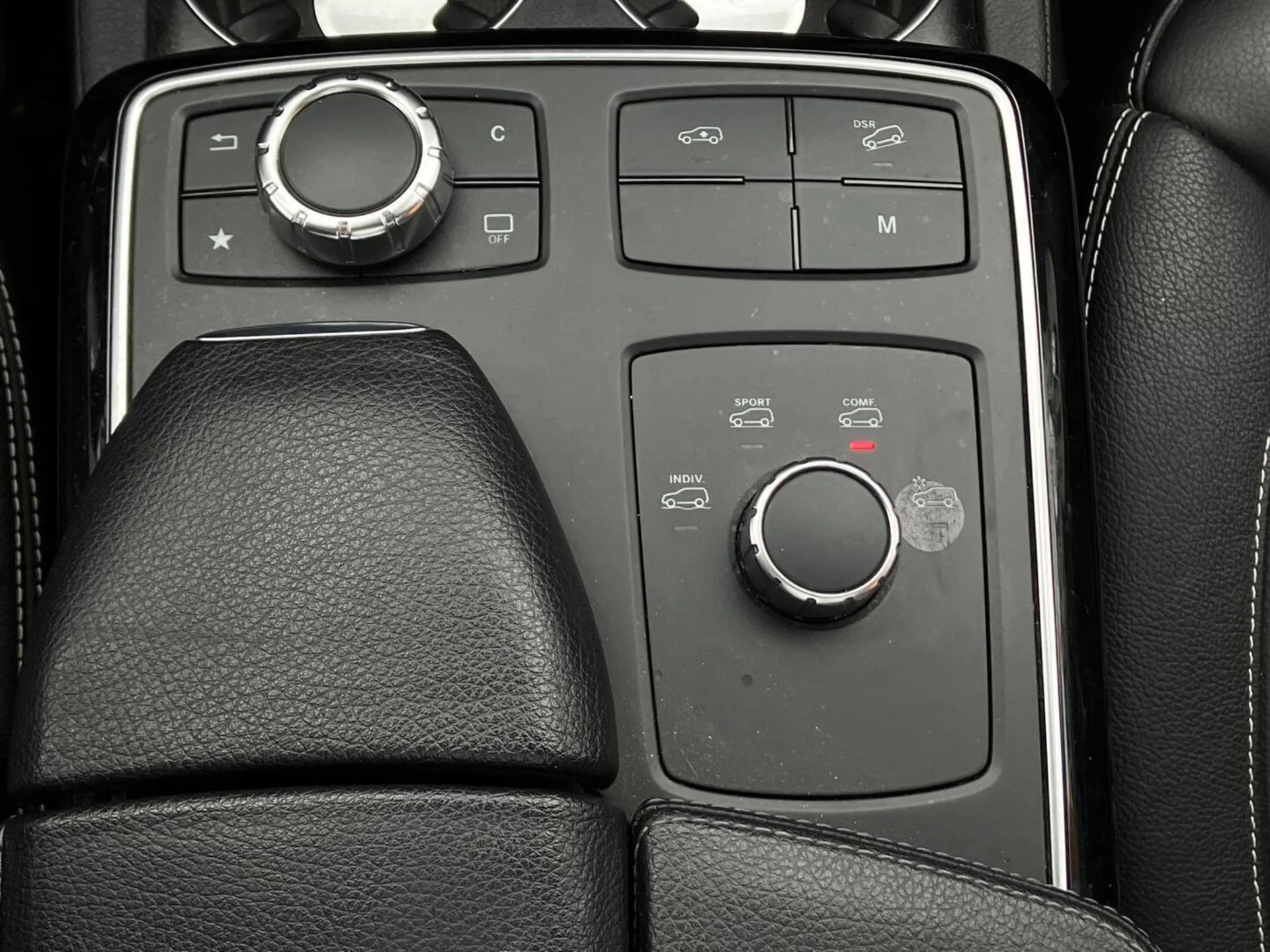 Car Image - 7J7RxJ7OjLLZJ6UFauJK1y