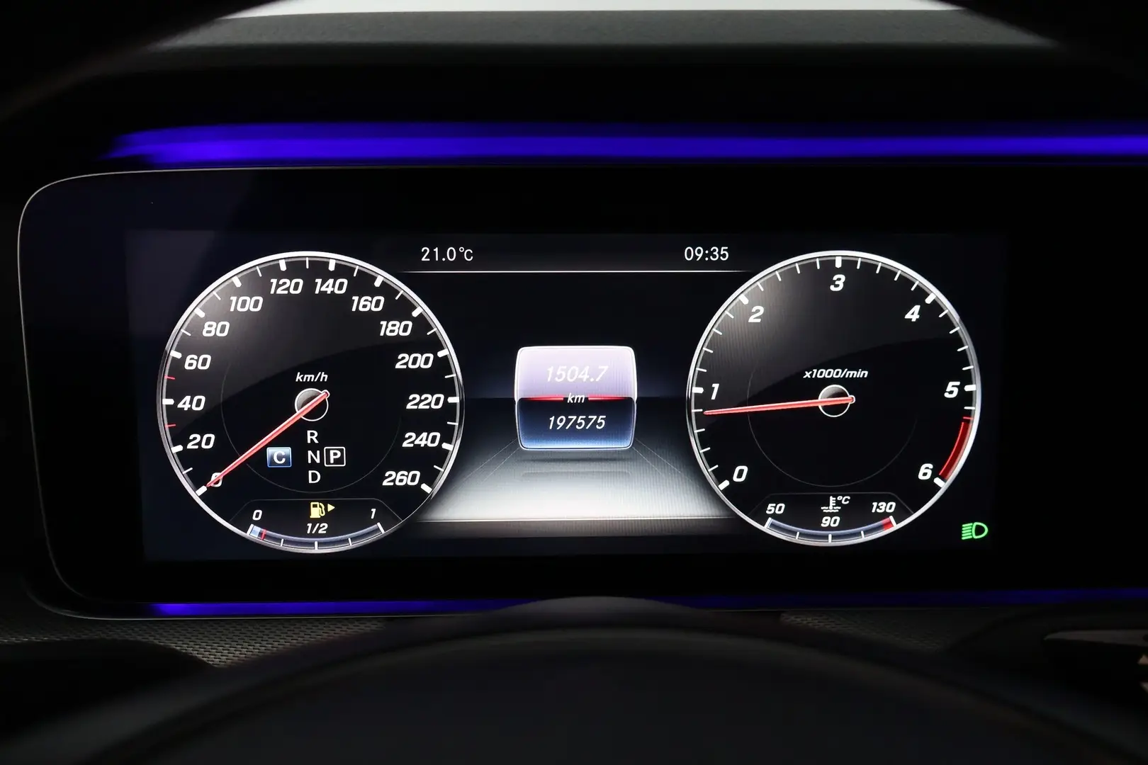 Car Image - Lrtfdro64OjXvkhplnaWo