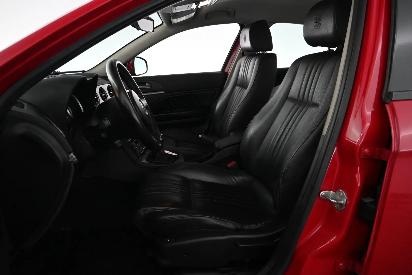 Car Image - 7uPQaJP6K5BOWrwJXrbLXu
