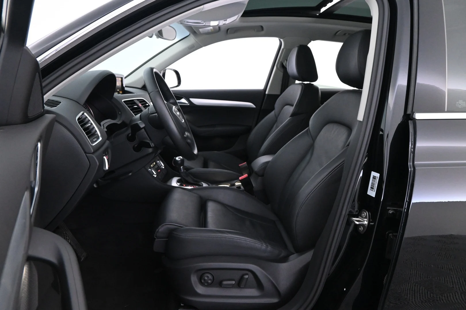 Car Image - 3yJ7OGM5kH5DaV2mzsMJQo