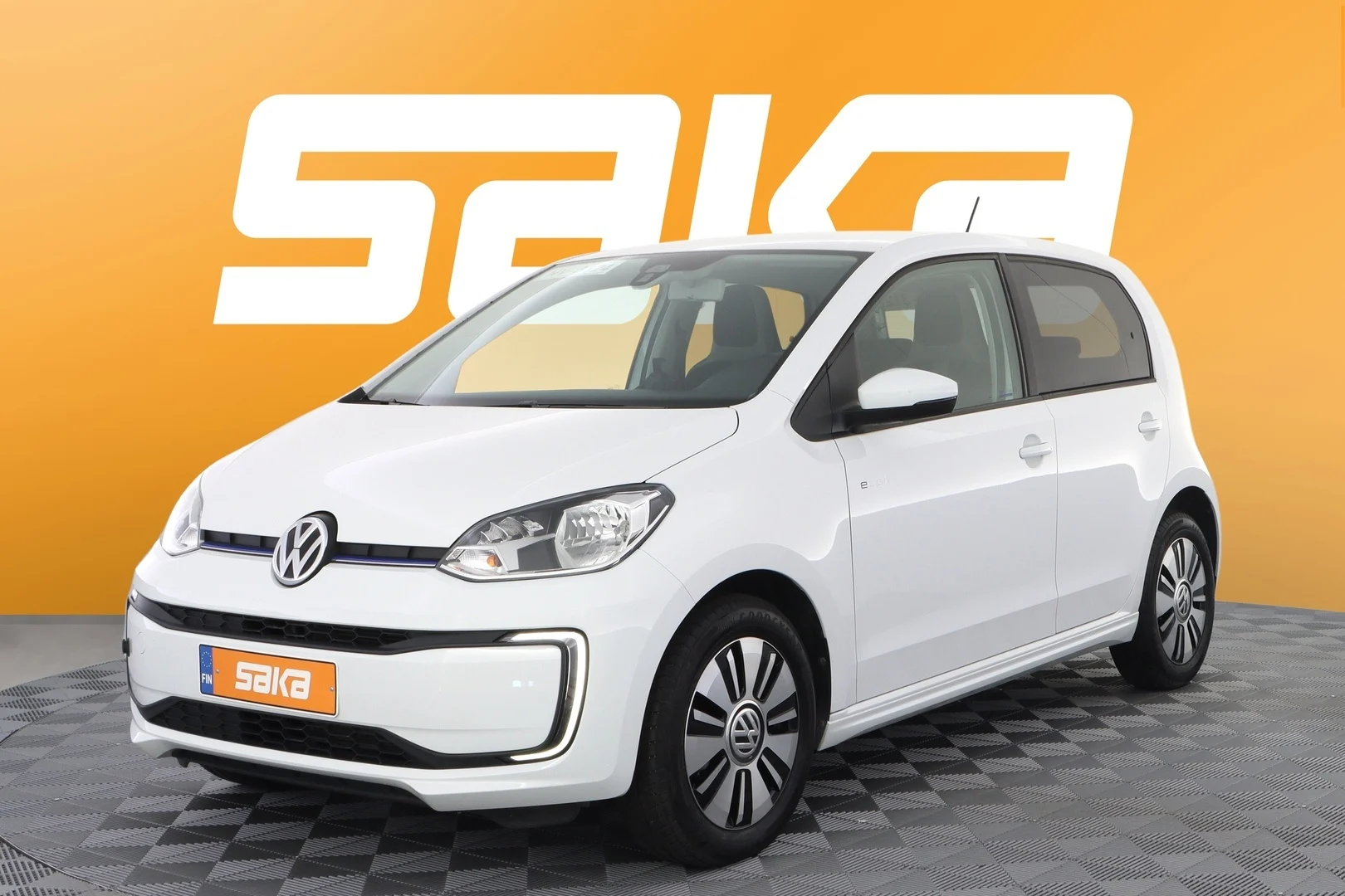 Car Image - 7wayDh6kTkpw9RPH8jUhjM
