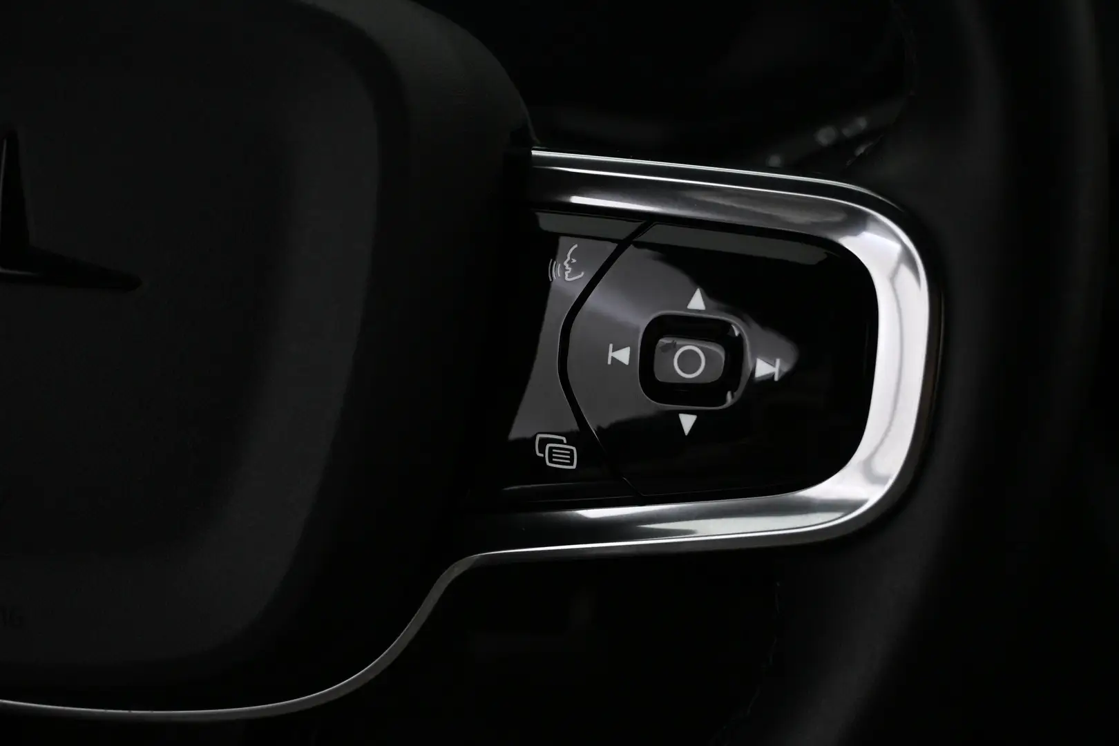 Car Image - 3n0KpdpFwNDbHDZ7BfpaQB