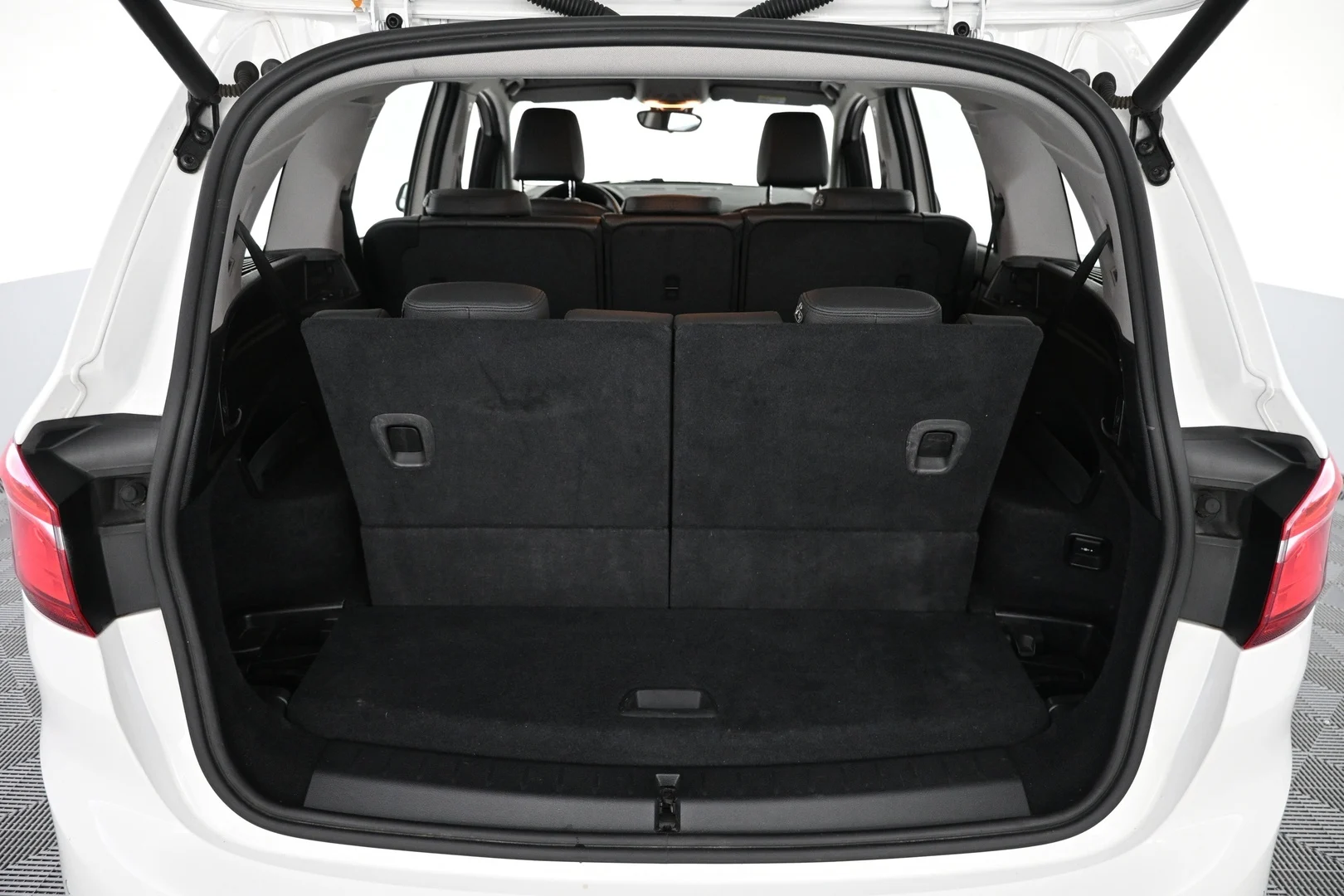 Car Image - 4OQAkeFKowM1WADa3c88JY