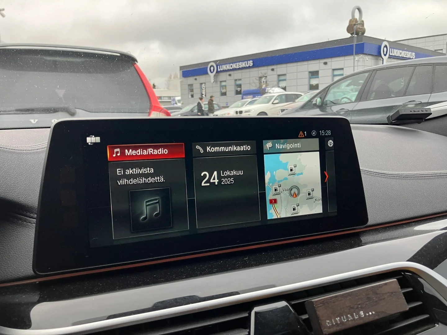 Car Image - 4kGiENkMgYH4vhoLgQuUmg