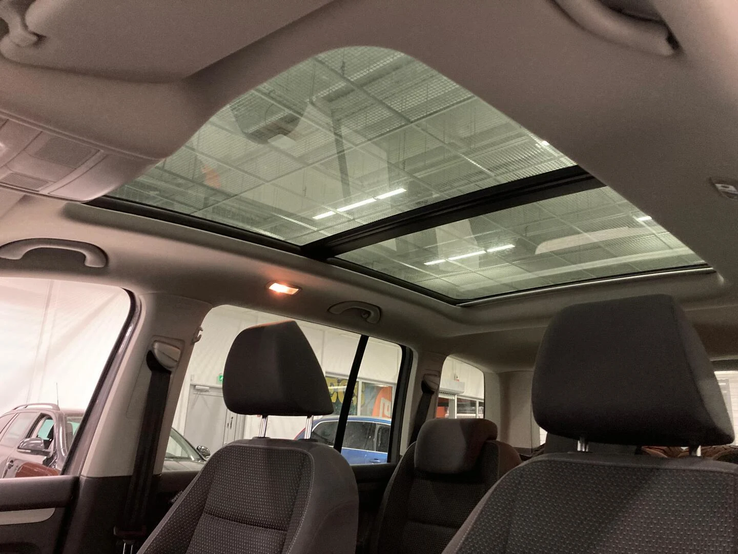 Car Image - 61s7Jq9AuqJPWQZqZAr81Q