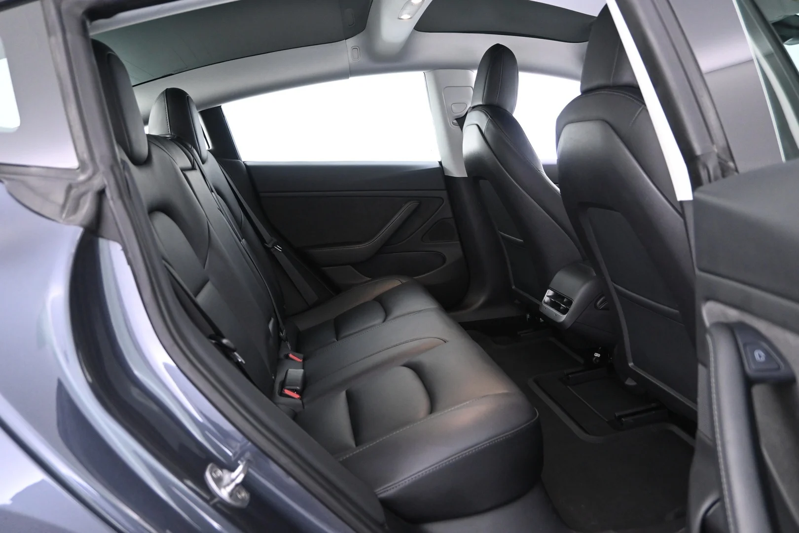 Car Image - 6QpRZ1RfYMqfS3wcGgQsbS
