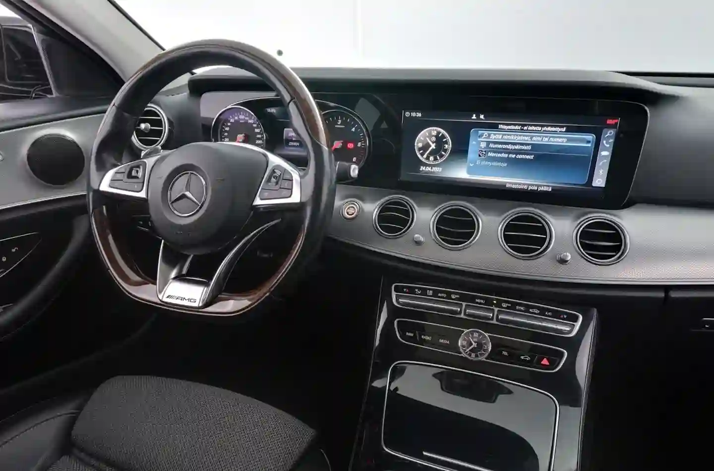Car Image - 5i4SRH2w0zBK8NJgbttBe3