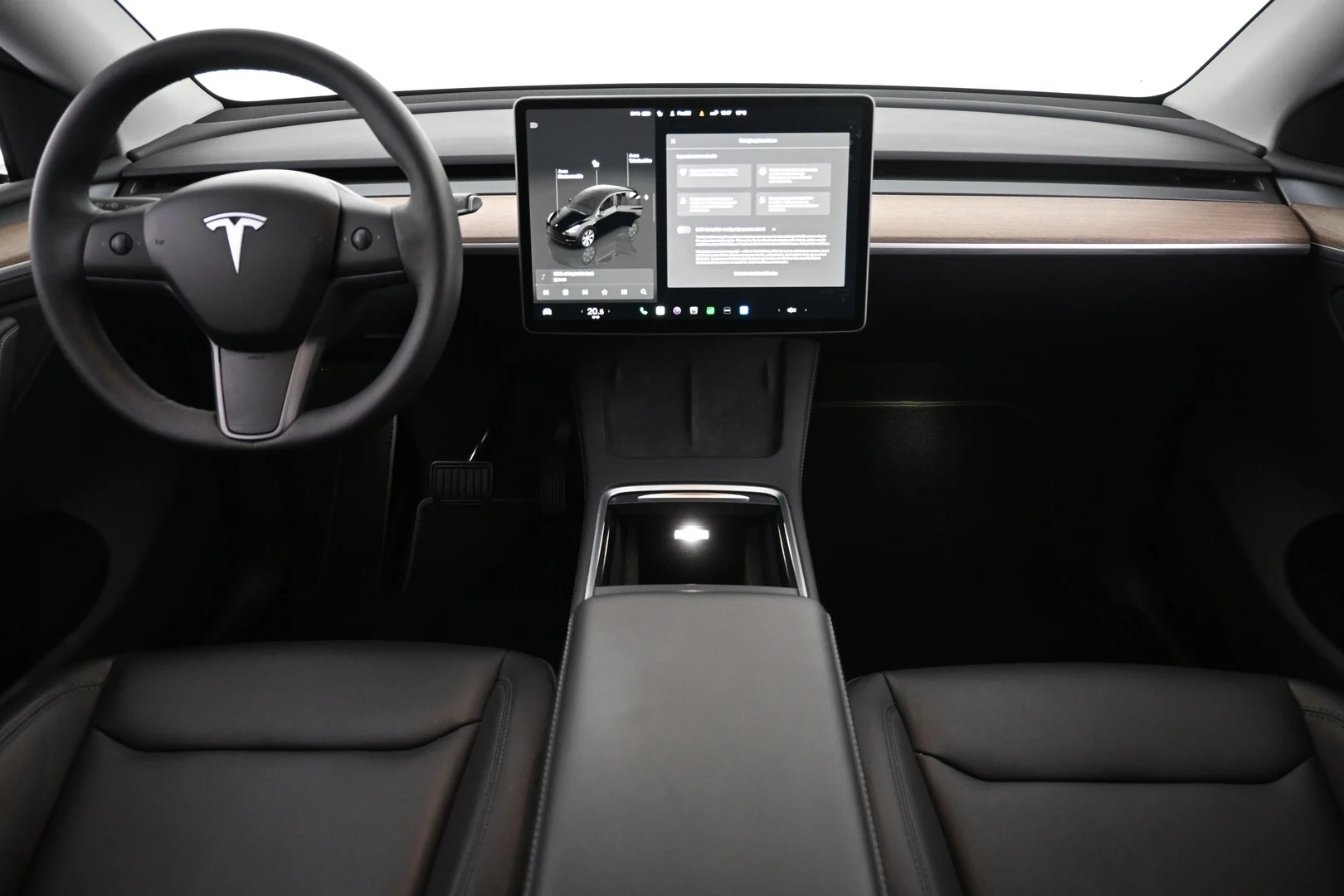 Car Image - lrOIxNyW0KvTde8lb2lvR