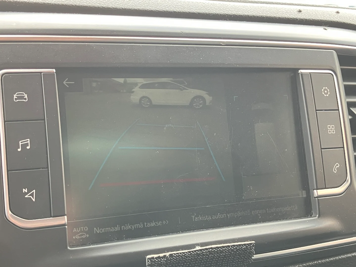 Car Image - 68VM8nfLafGz9p8PGIeJe5
