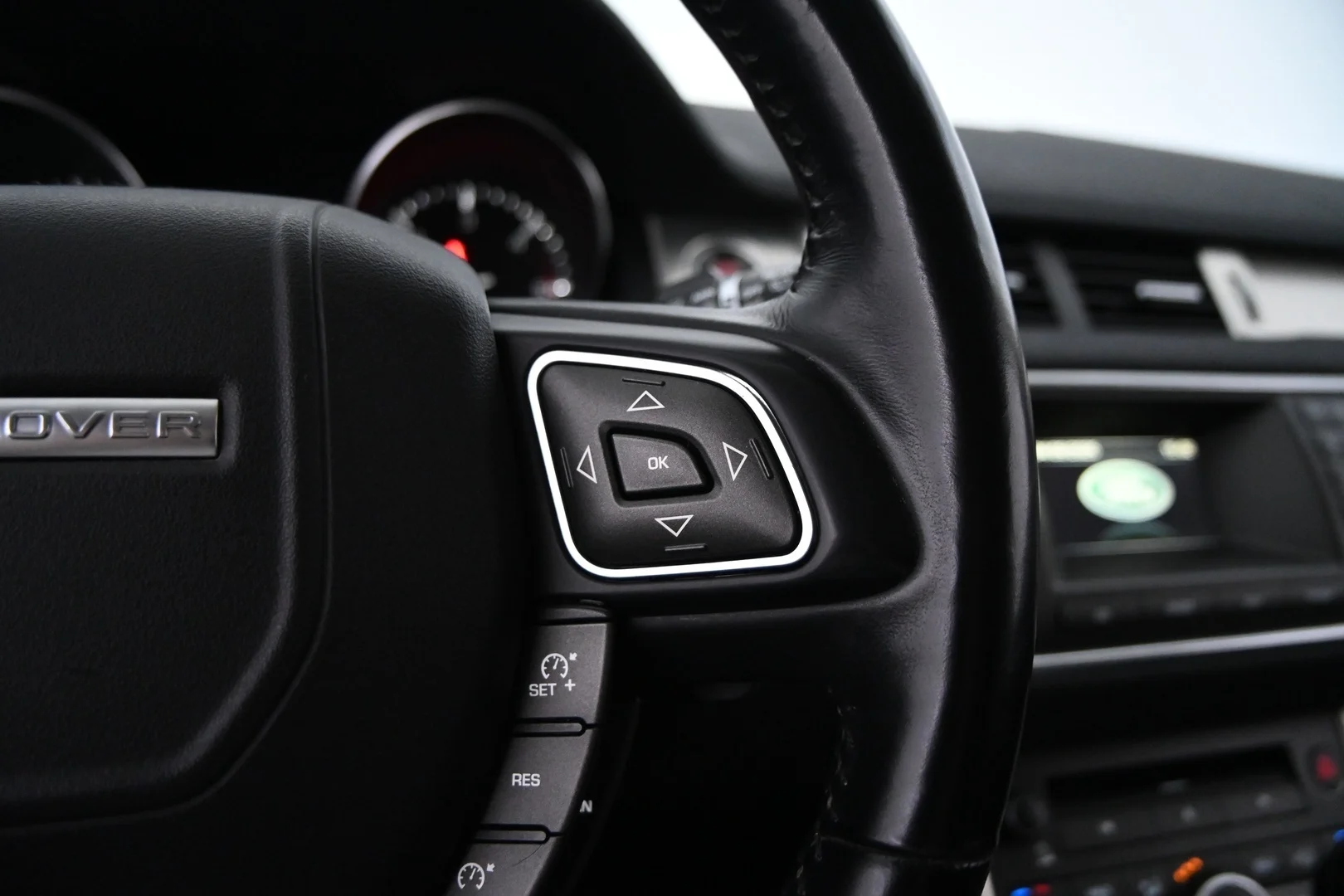 Car Image - 4Vl7WbJTw0XlI7BaHFVVrx