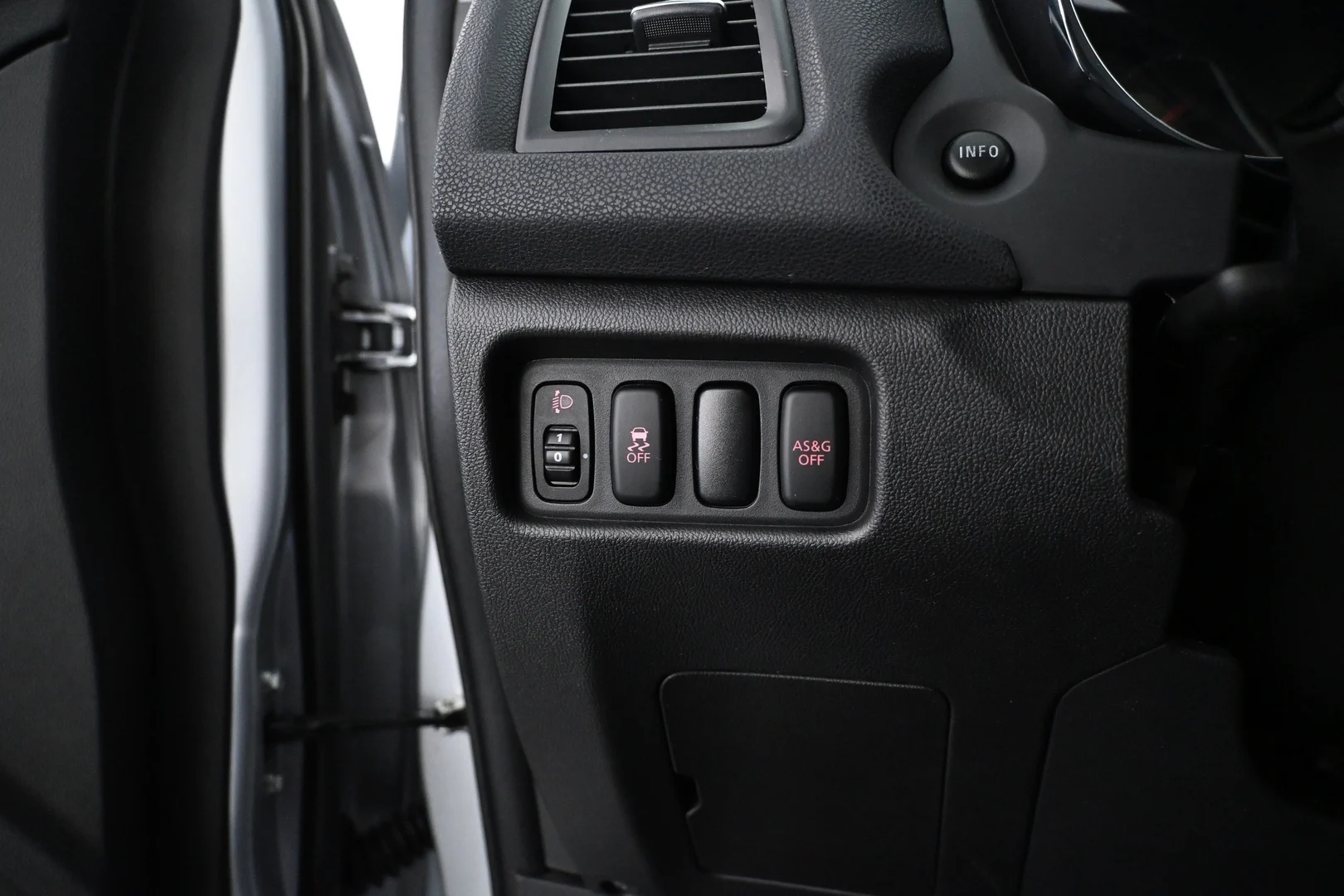 Car Image - 5JA4tuomamoD09FBQgOHwR