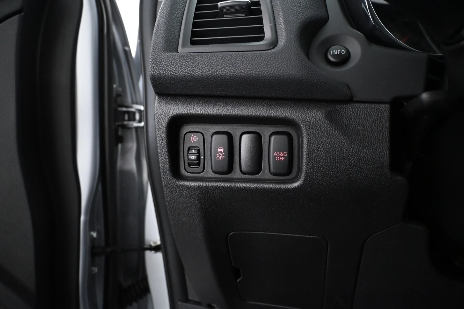 Car Image - 5JA4tuomamoD09FBQgOHwR