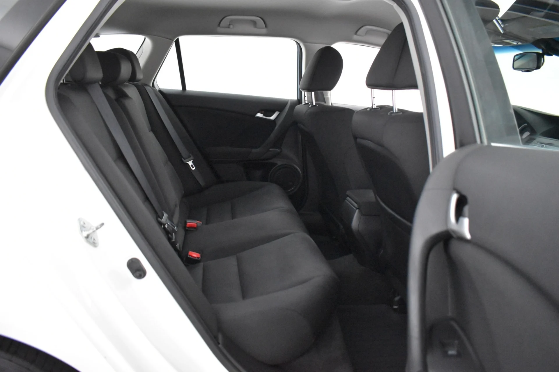 Car Image - 3OUoGy3ACOEDDFIl2GcpSp