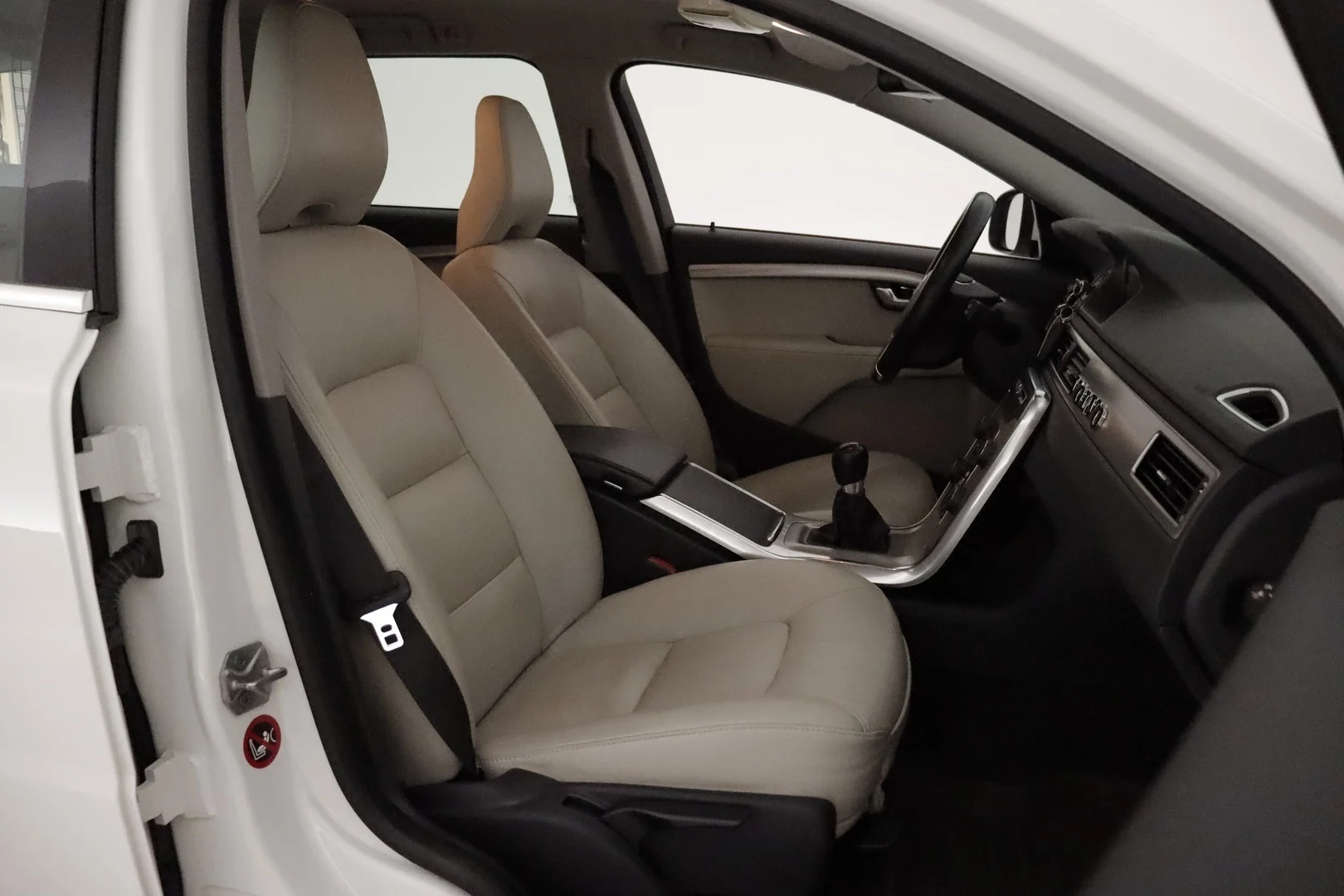 Car Image - 4fQVX2brnuIBtXzBsG8Gg4