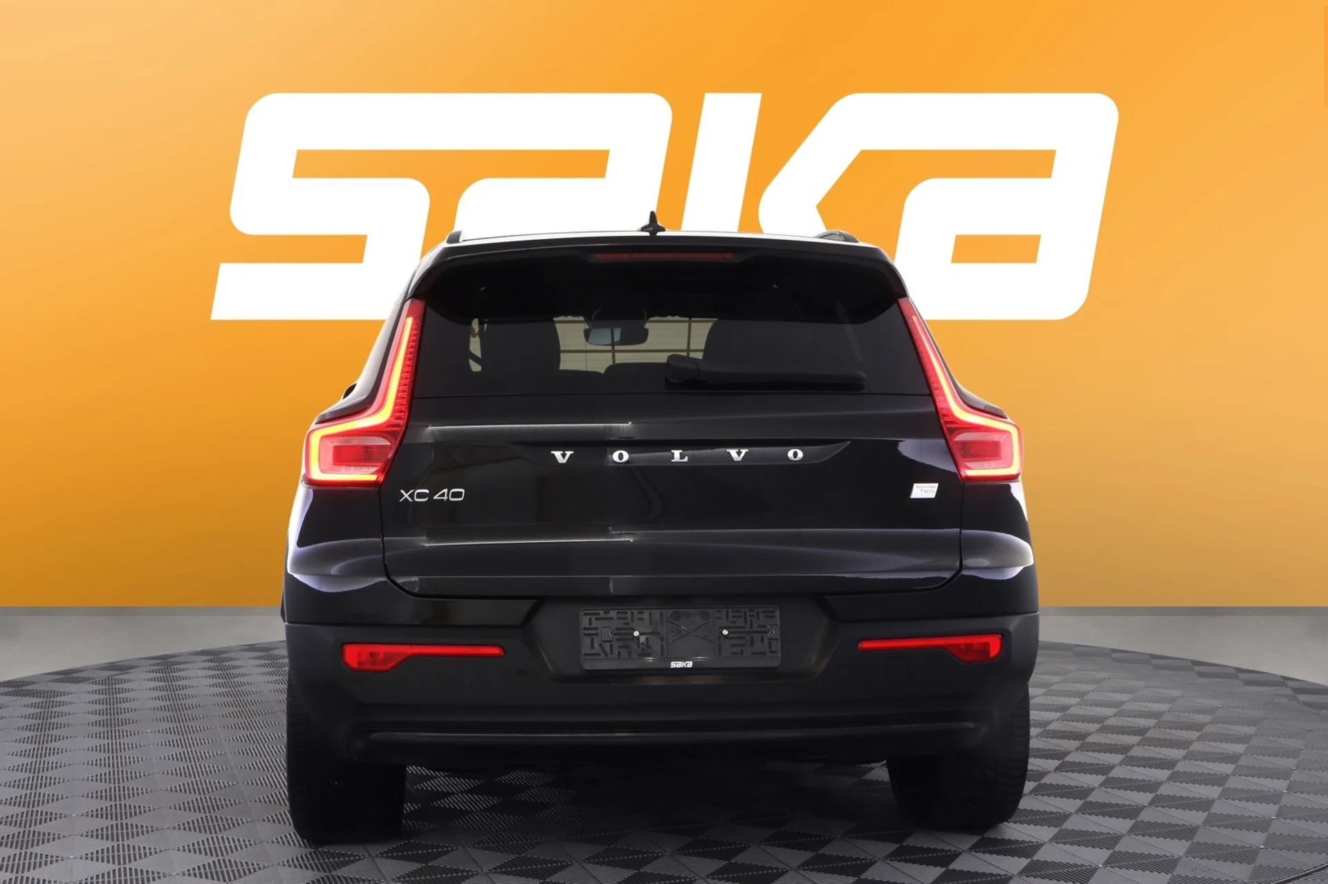 Car Image - 1luzKeOXComeMJFng3RC7Z