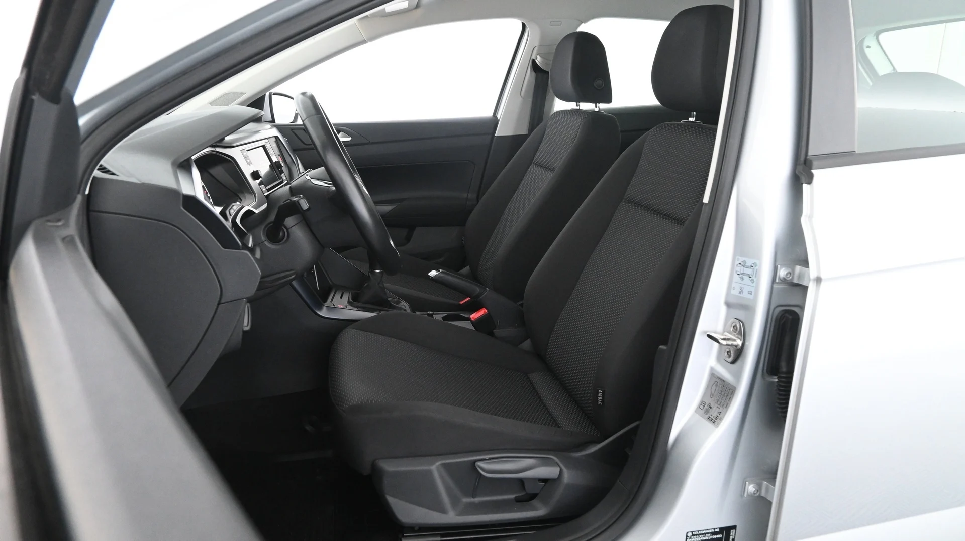 Car Image - 3MbjtqnSQQ9855pnvA3qm