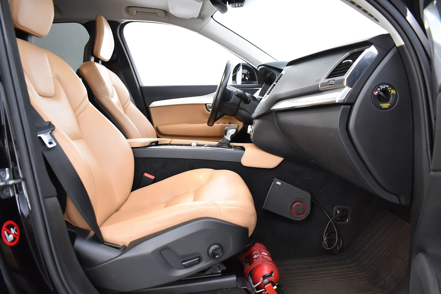 Car Image - 43STJmTuhXfp0nUlbmLdsG