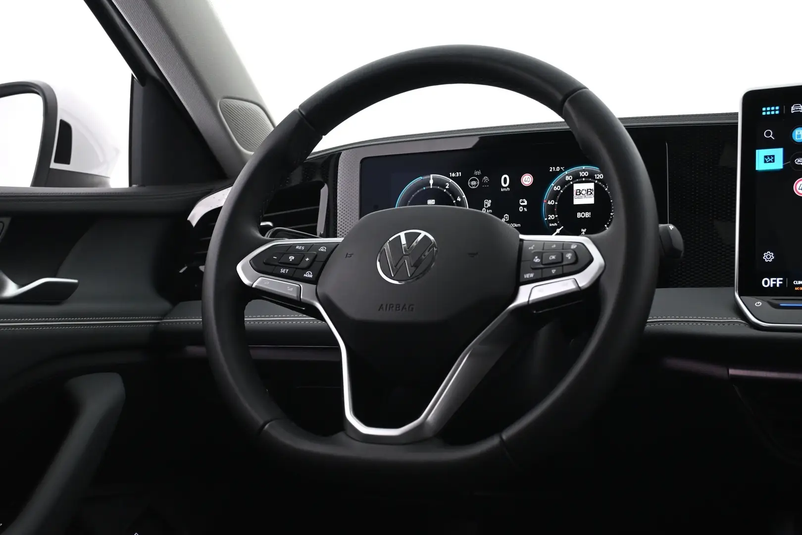 Car Image - 3slfATf0rNdZgaj7HNn875