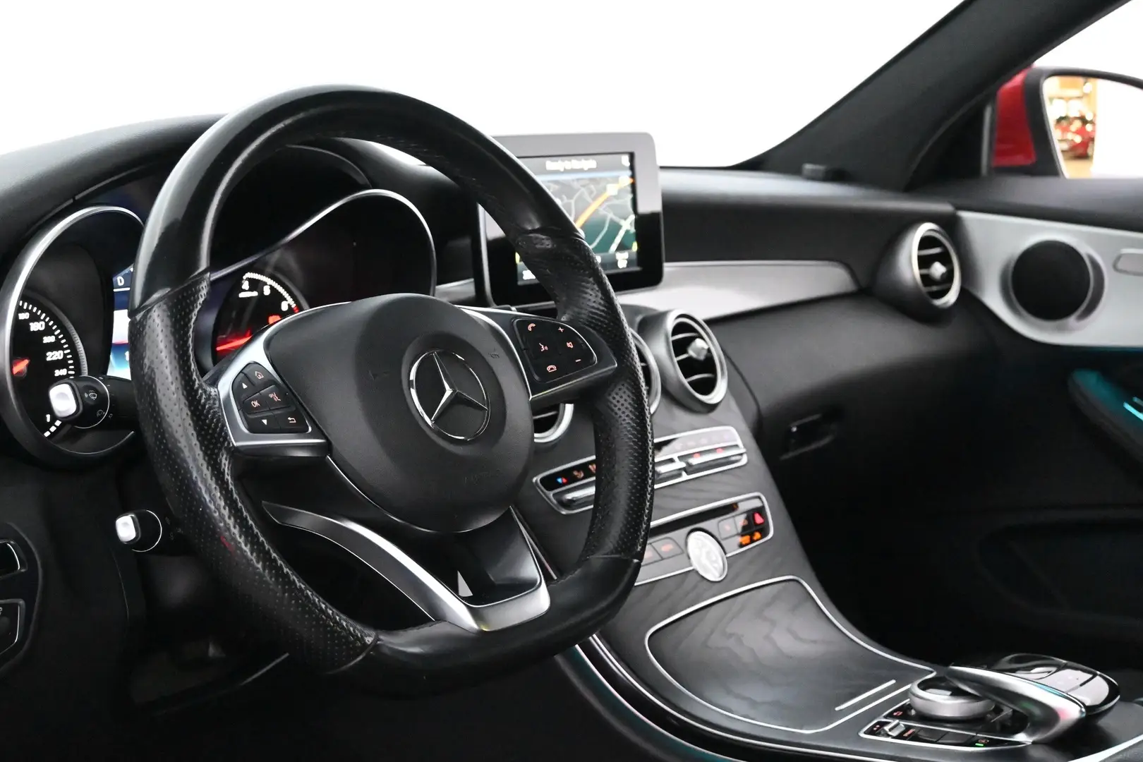 Car Image - 225C9gH1bZ0pofP5wHGUB0