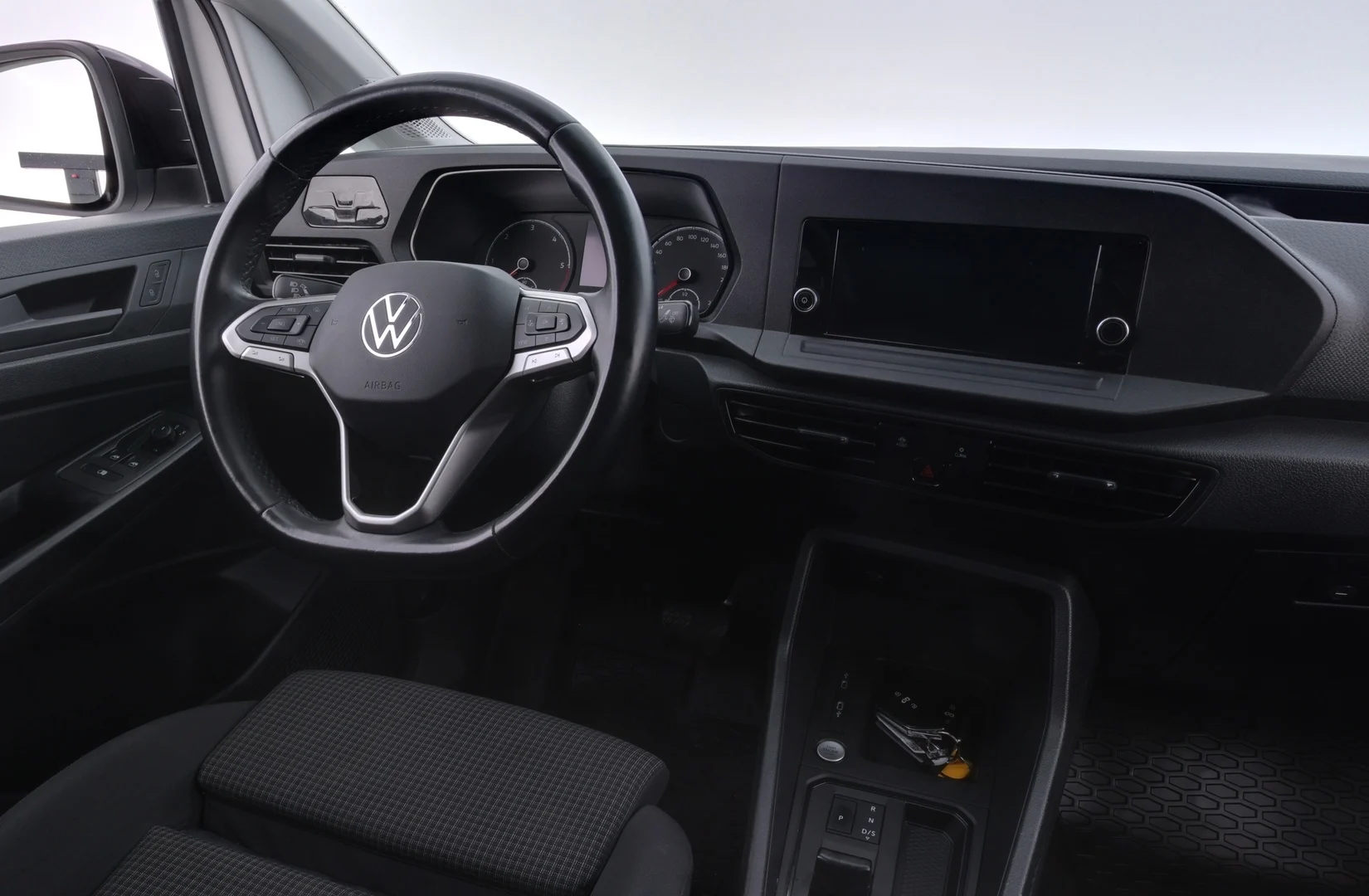 Car Image - 4GYxTBtqgggNB2f2r2x541