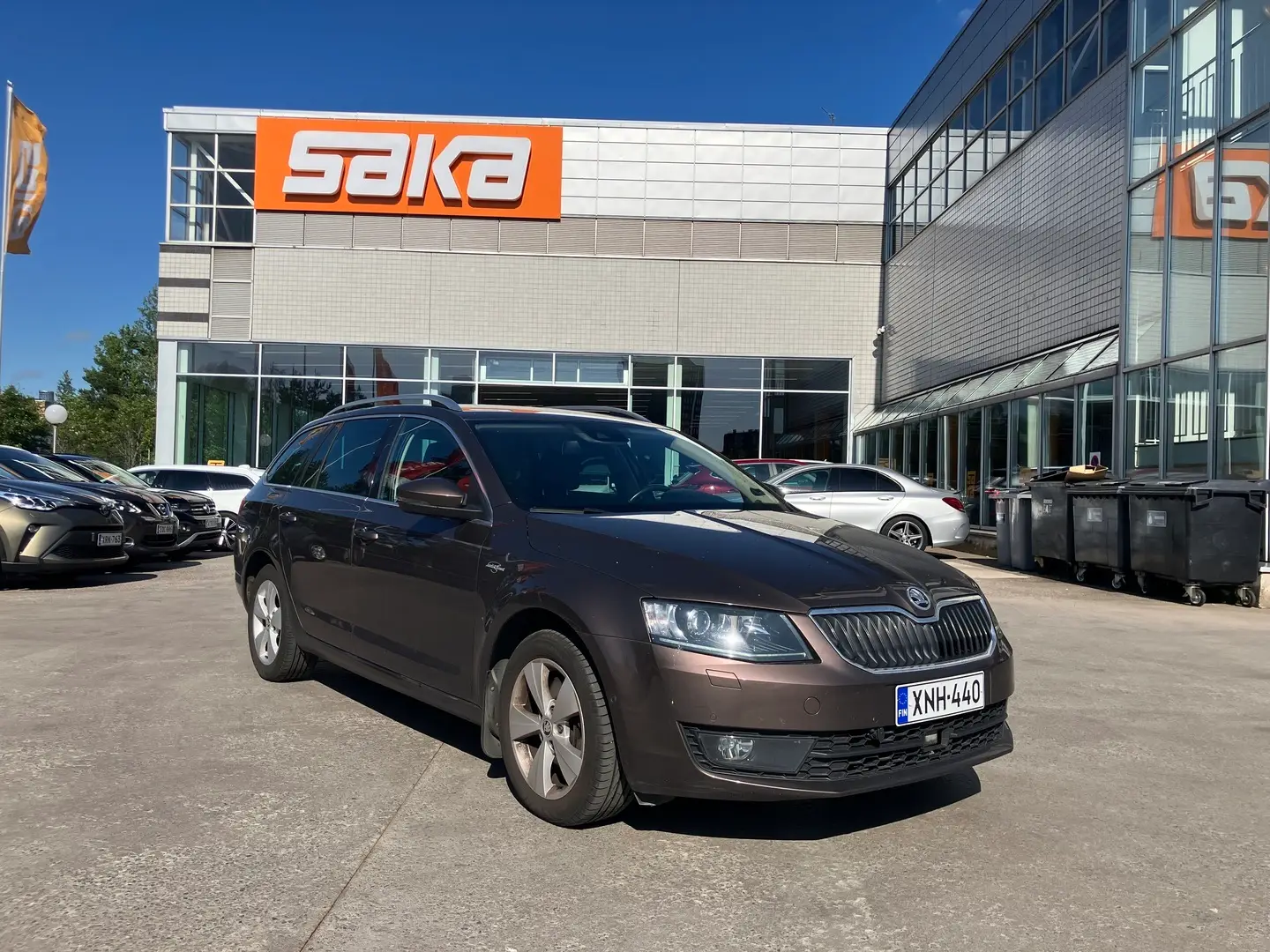 Car Image - 7r4JnTlrFq7YzJr8c2fRI6
