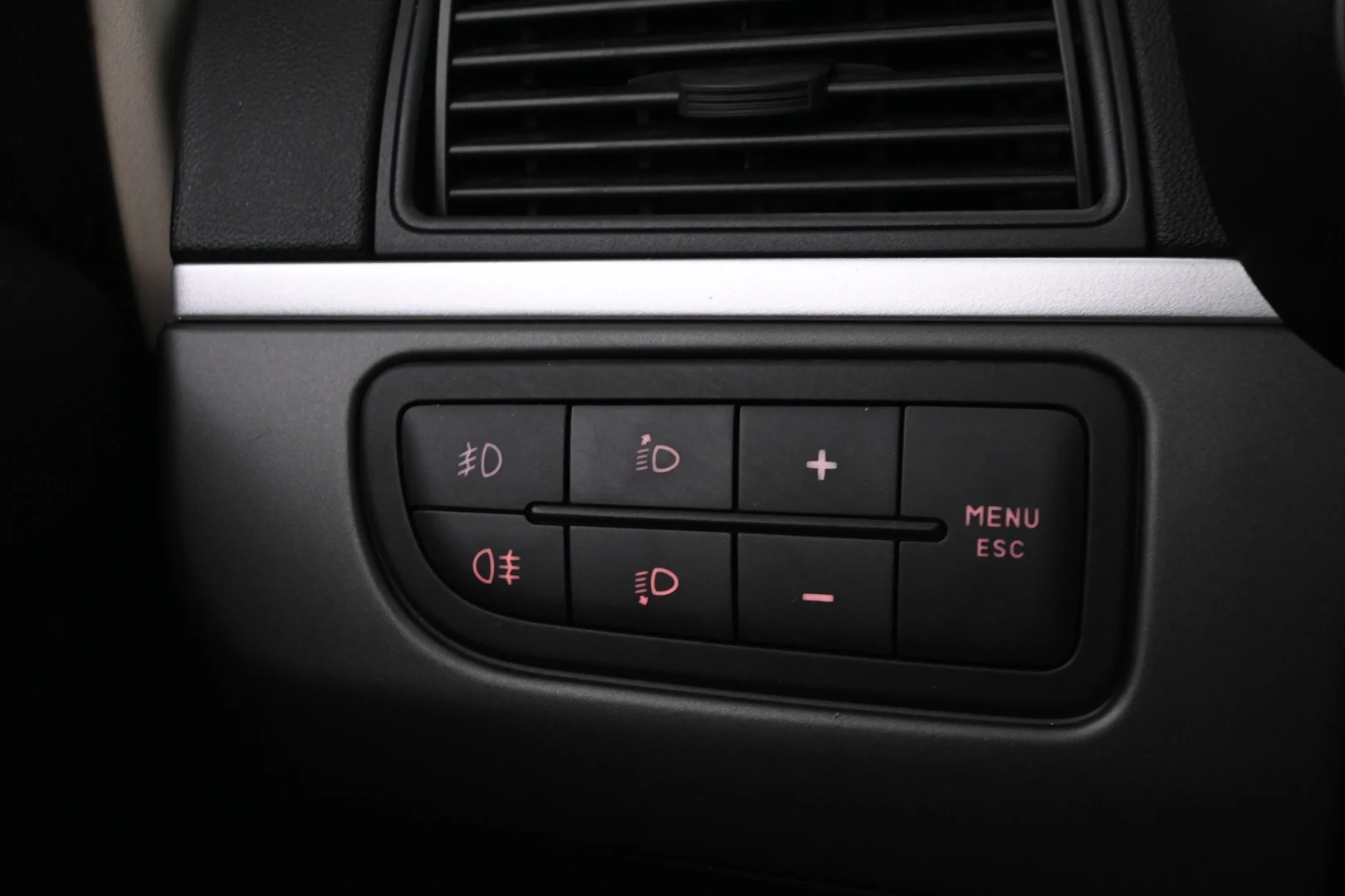 Car Image - hqchFqEWDr4y9OAA9zgFs