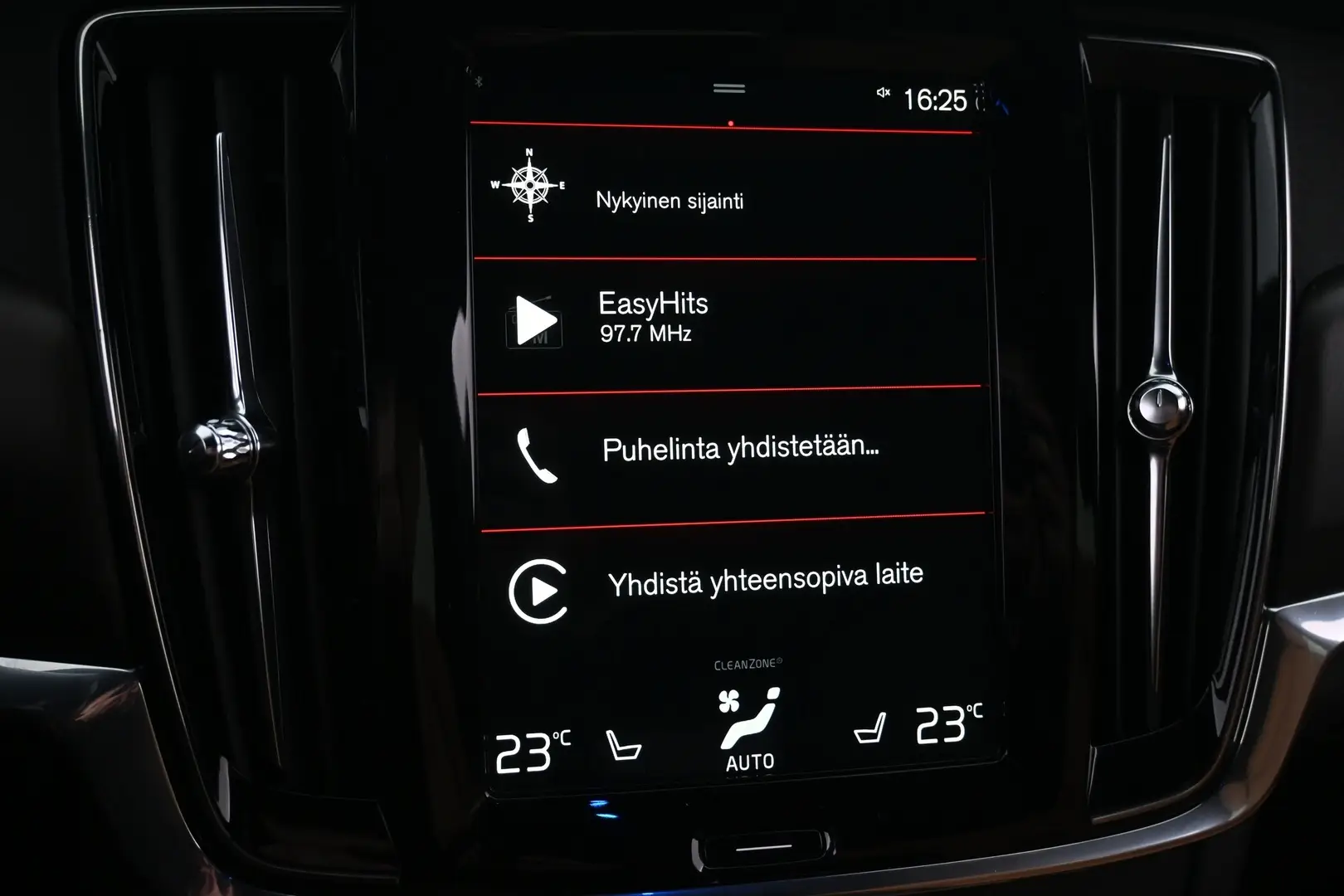 Car Image - 4JO2hyESJ2ucNvv72lsXn