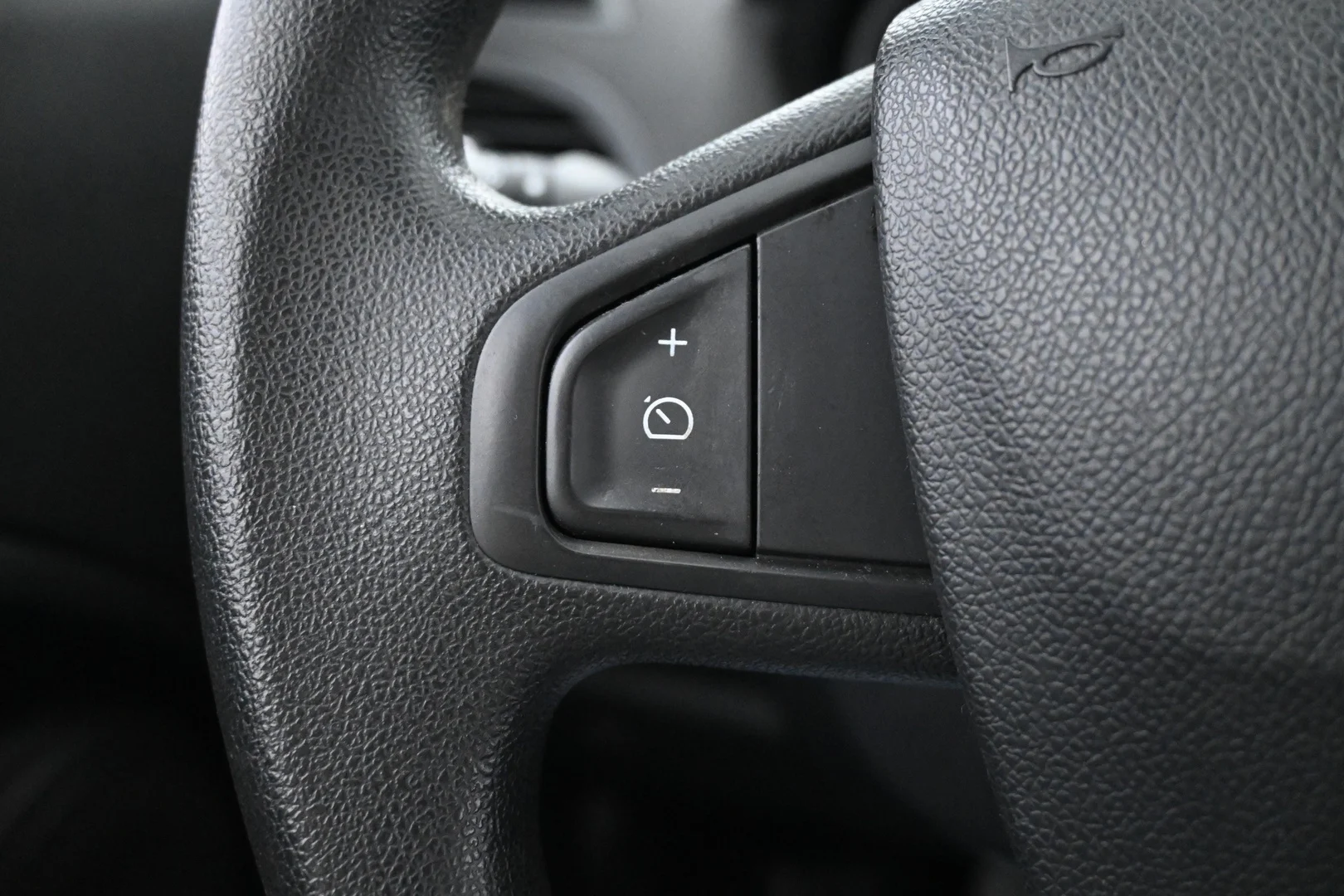 Car Image - 2p52yybvf13us0lBzQsgzt