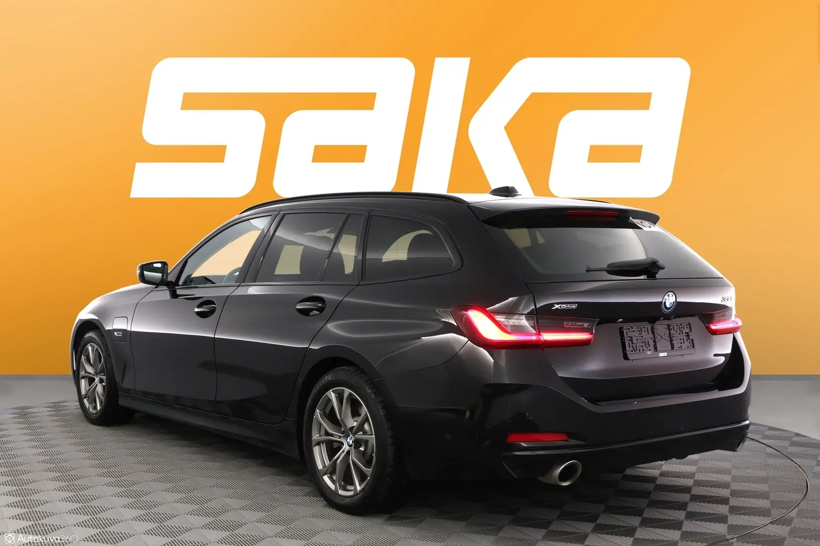Car Image - qNxUTuagSGt0UBhXRnP6d