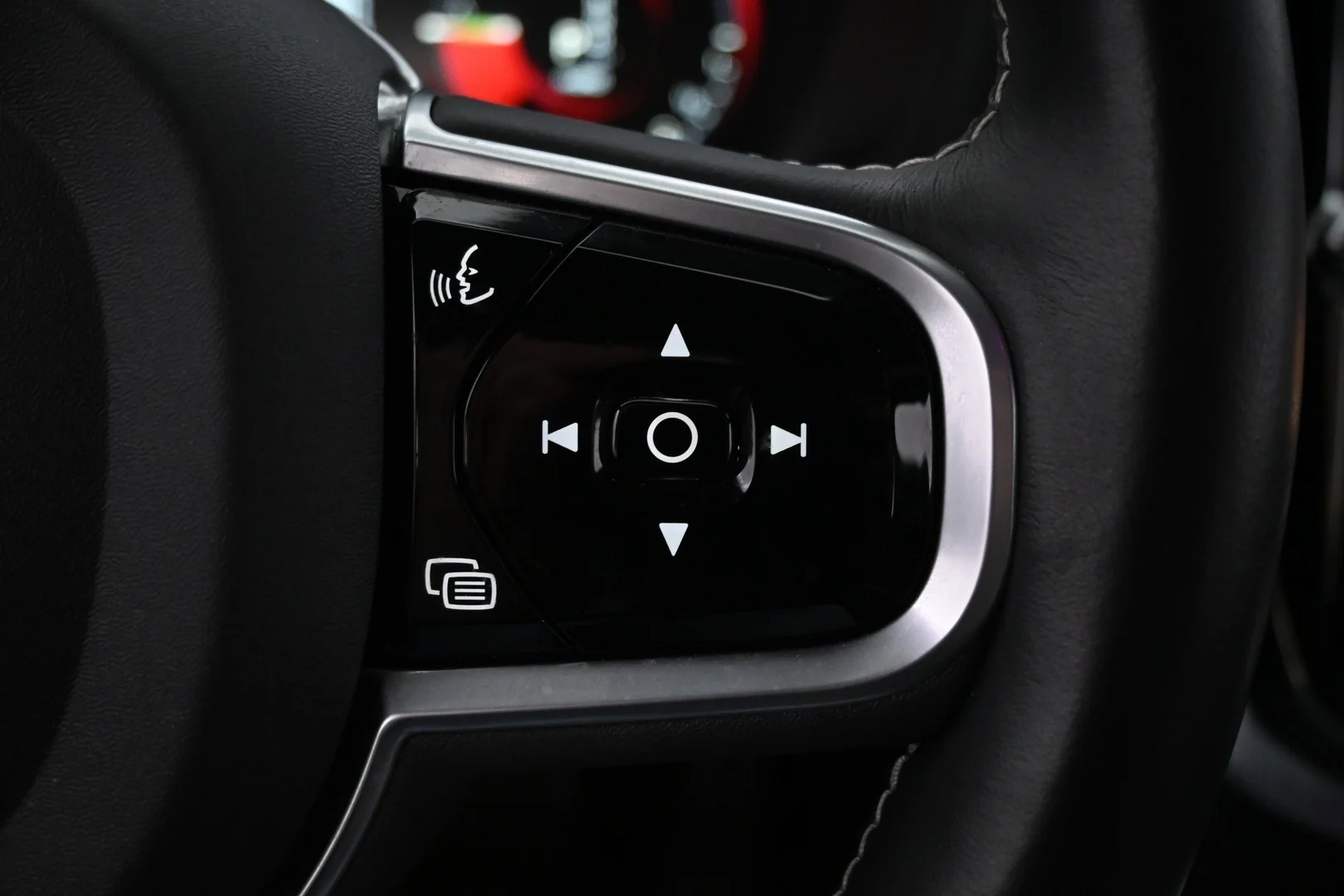 Car Image - 1nj0vyFn7yaAZnQgnUIYsQ