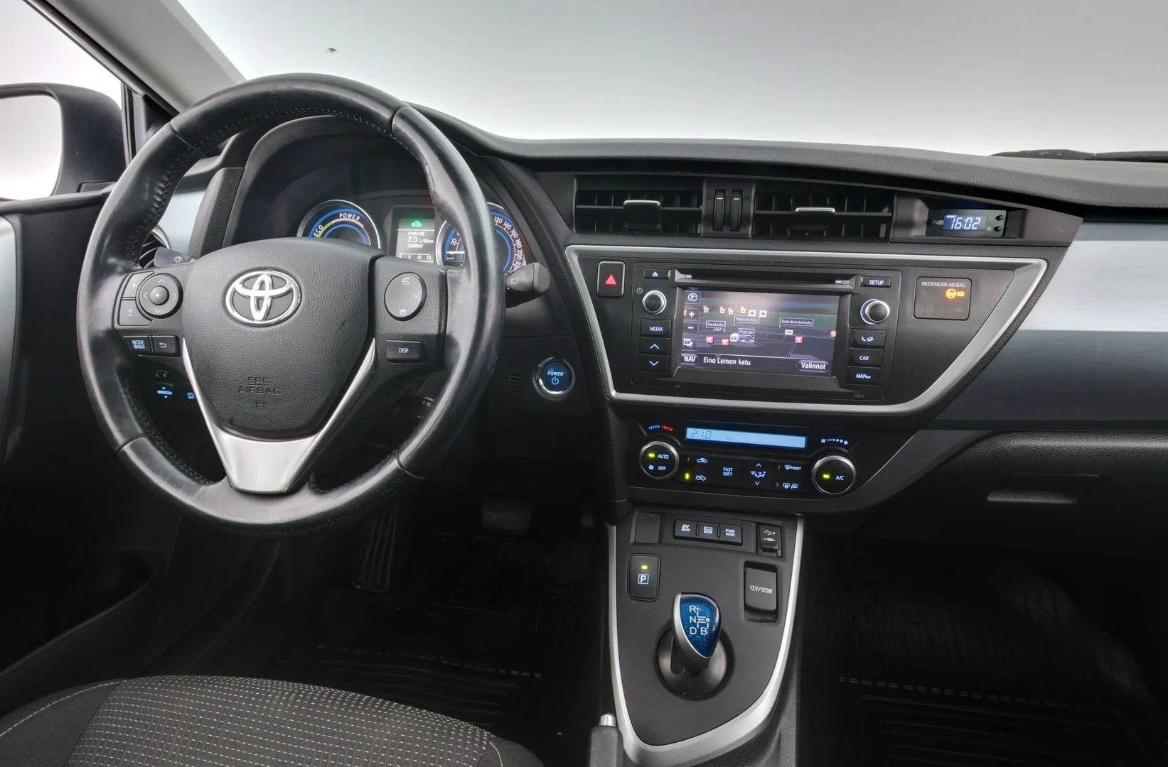 Car Image - 5LCSmJhfE3urabxKnWTZrY