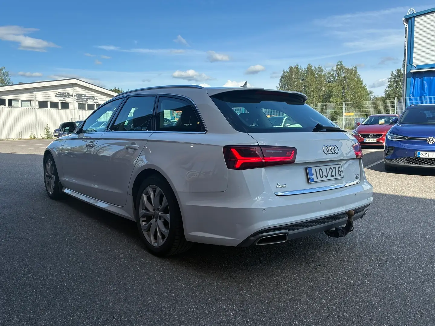 Car Image - 2bzuuQ6DpebRMZEpOcptuF