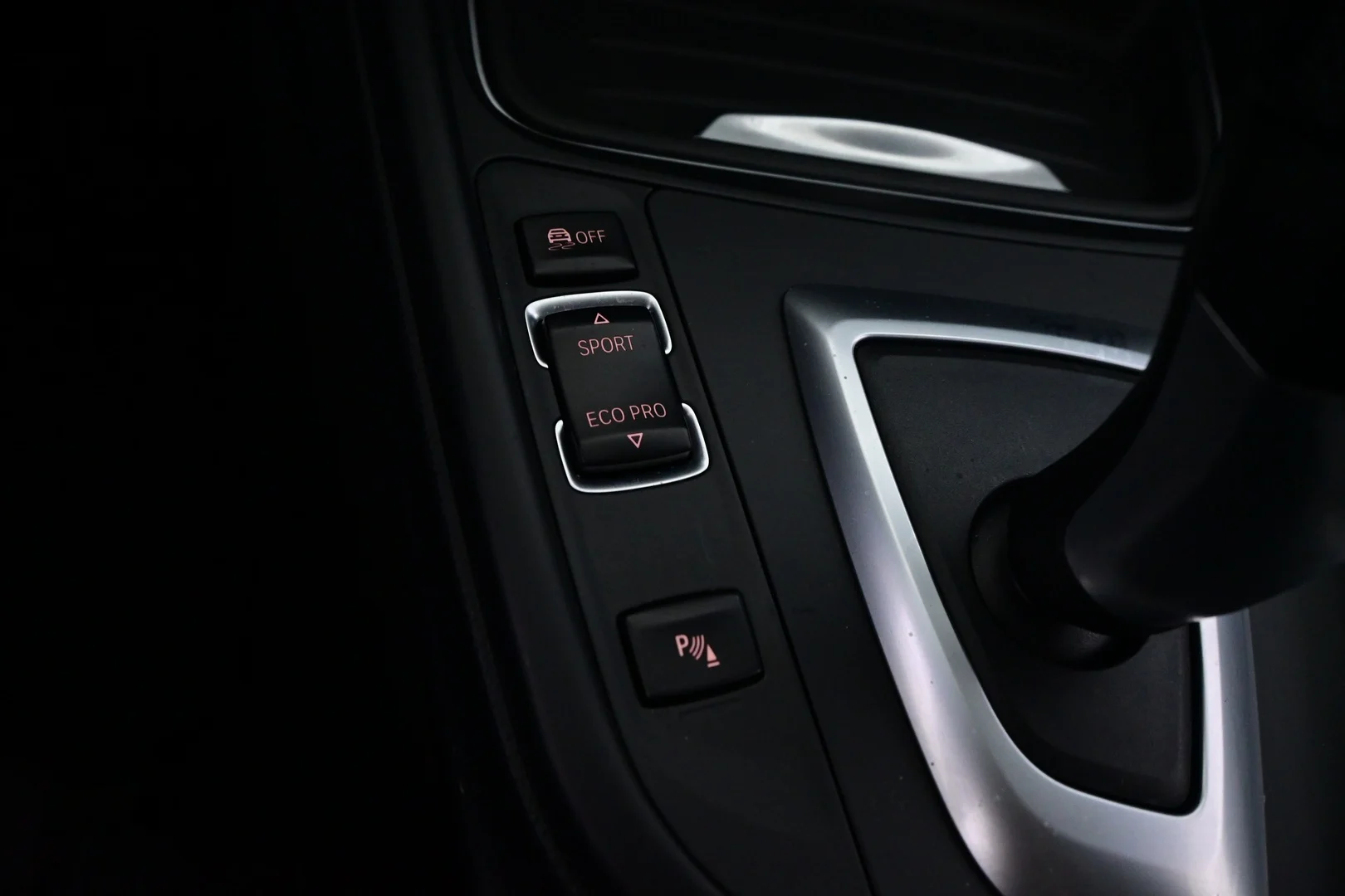 Car Image - 4ZEpXd5rY6EYZRoTkK5SSZ