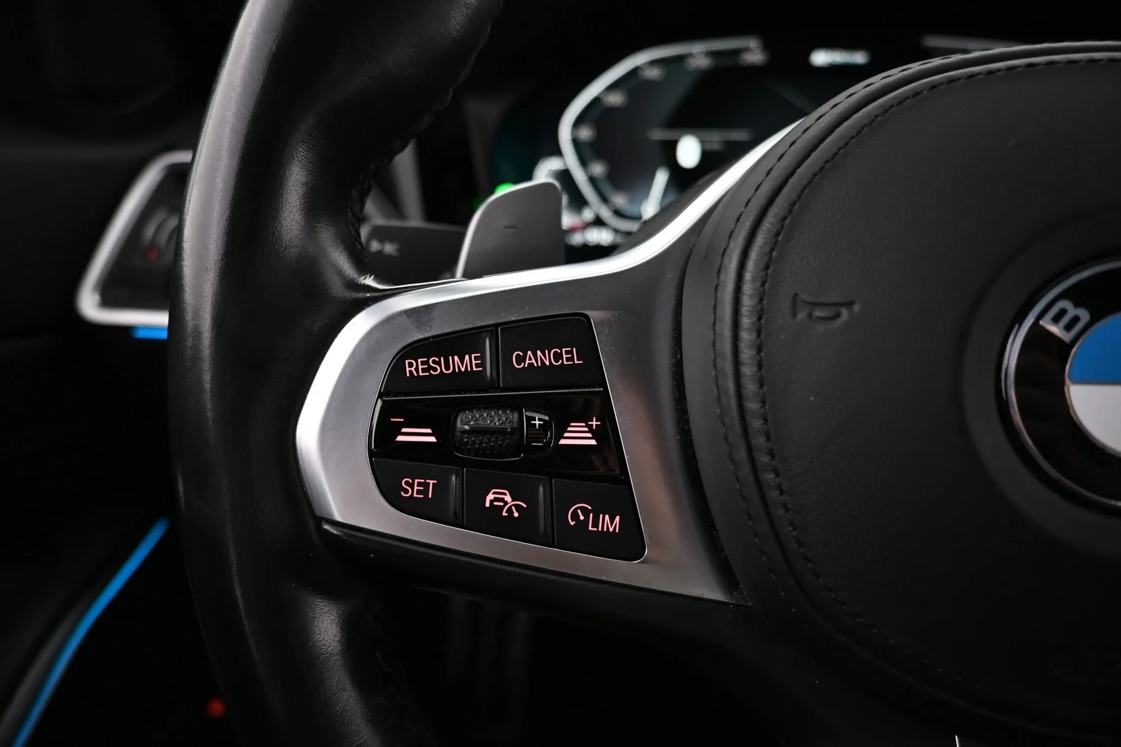 Car Image - 6Vd9XFqgCF77WKNLUTDhoS