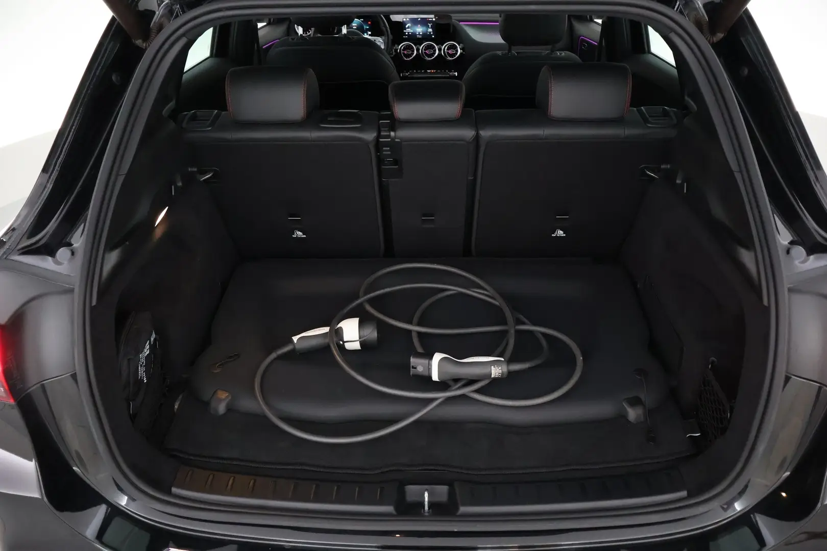 Car Image - 3ZDpOqvQDpwuSDrijrTvIJ