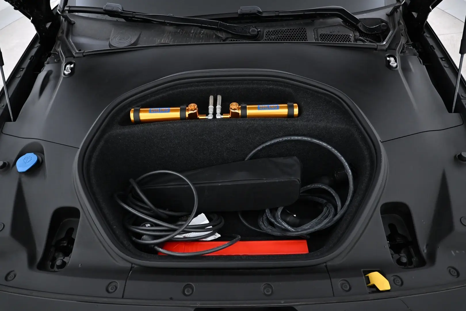 Car Image - j0gdOFrsvtsrzv6x2DgHl