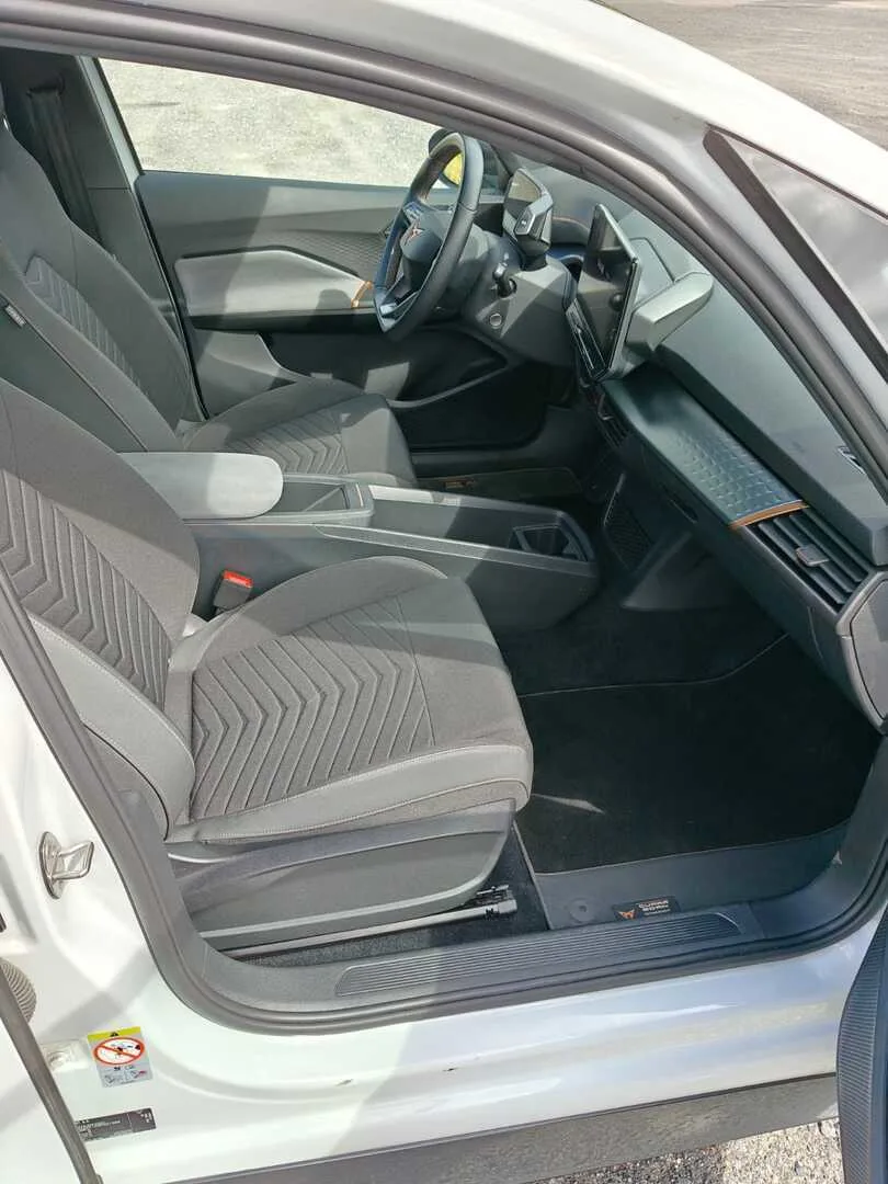 Car Image - 68JdaQUGctYS3L2aqNZ6Hy