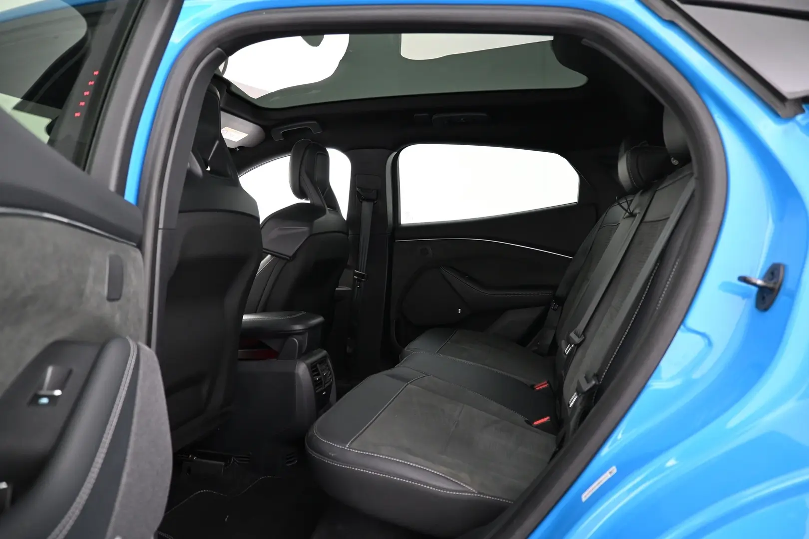 Car Image - 54tX0KdNhU8YDXjLTtqMkI