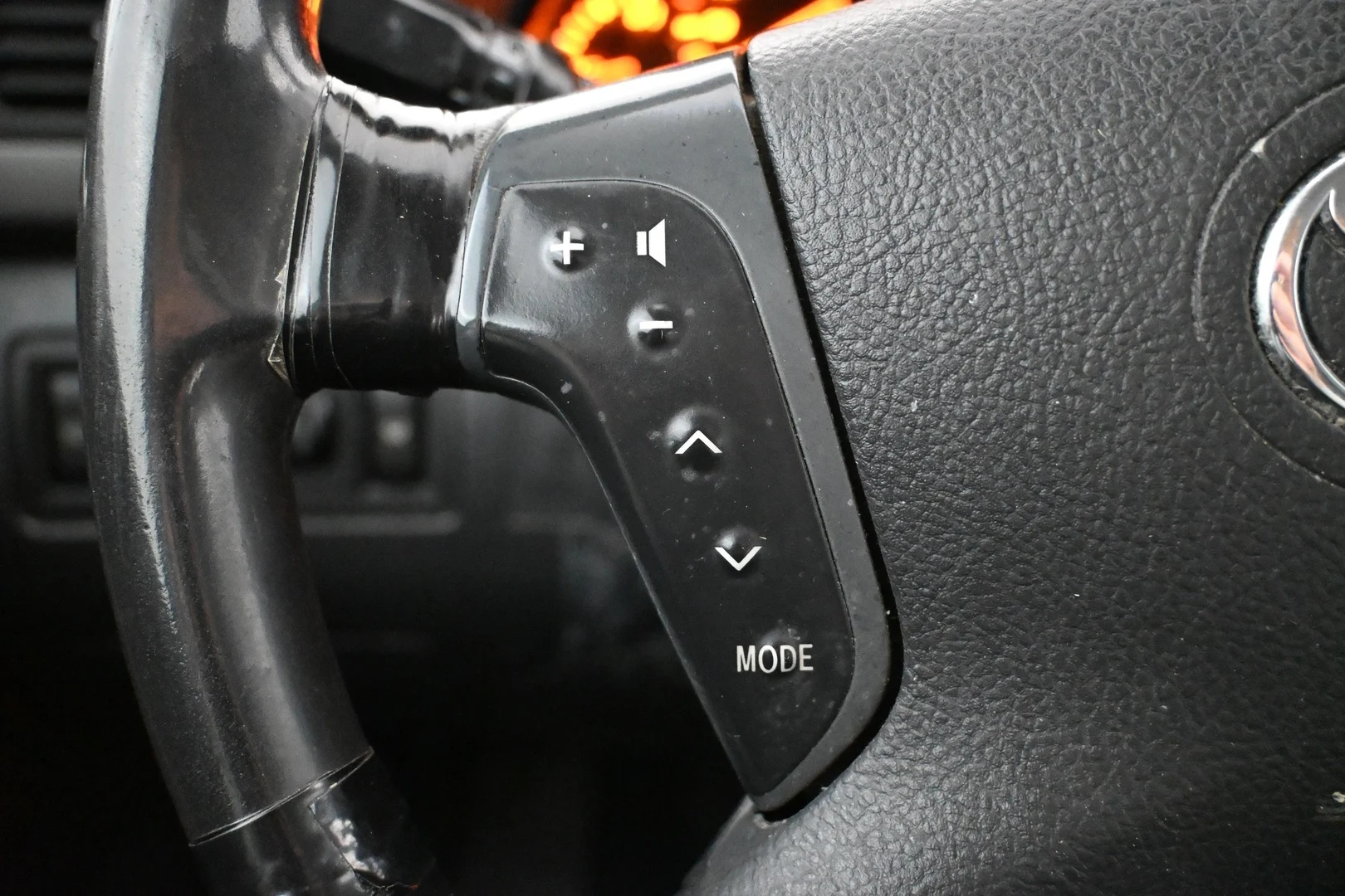 Car Image - 4mFhwrdN5vb82rW8j6AM0L