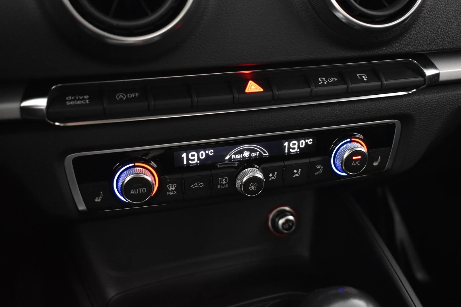 Car Image - 5c9MPwwGquQmJR08Gvpllw