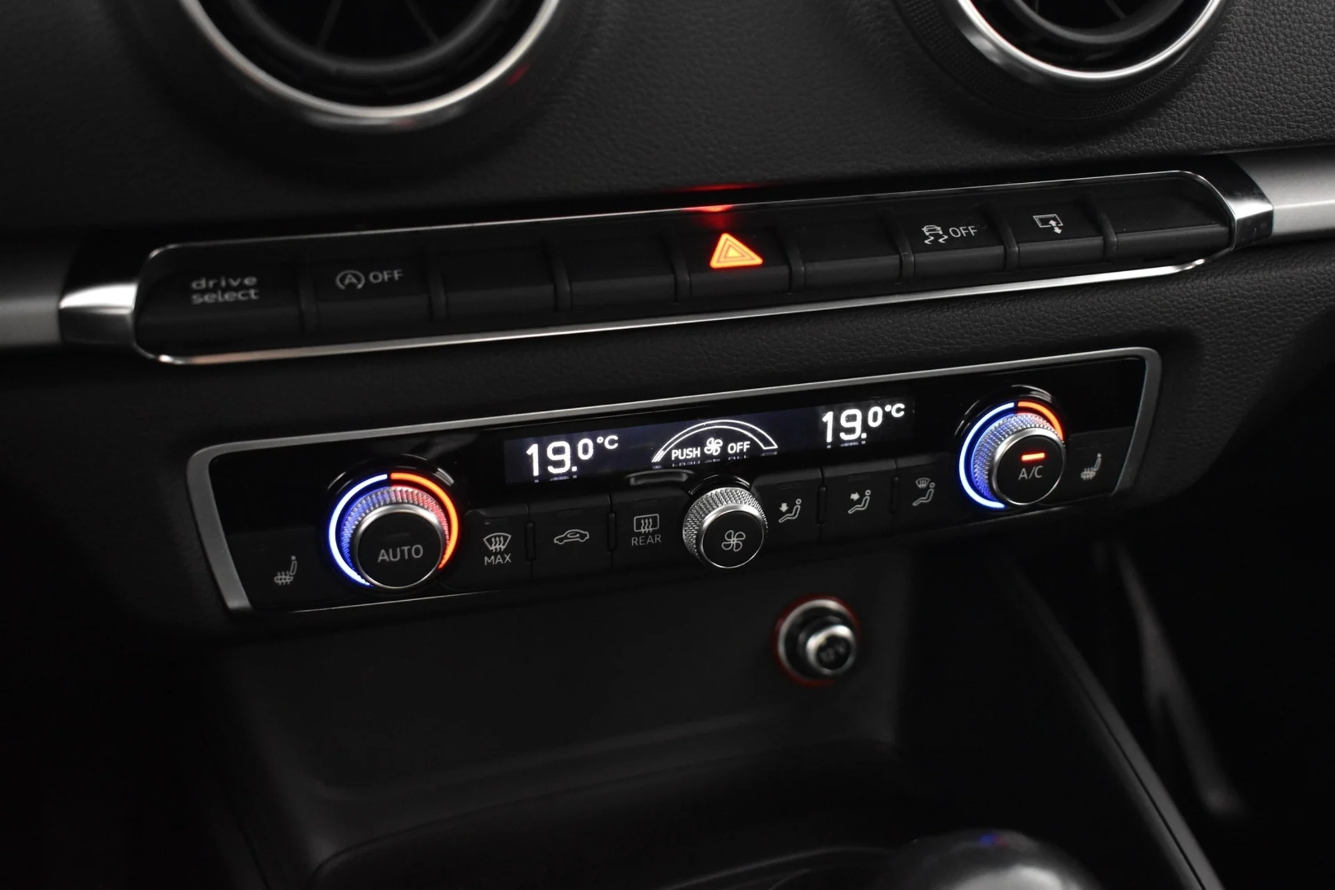 Car Image - 5c9MPwwGquQmJR08Gvpllw