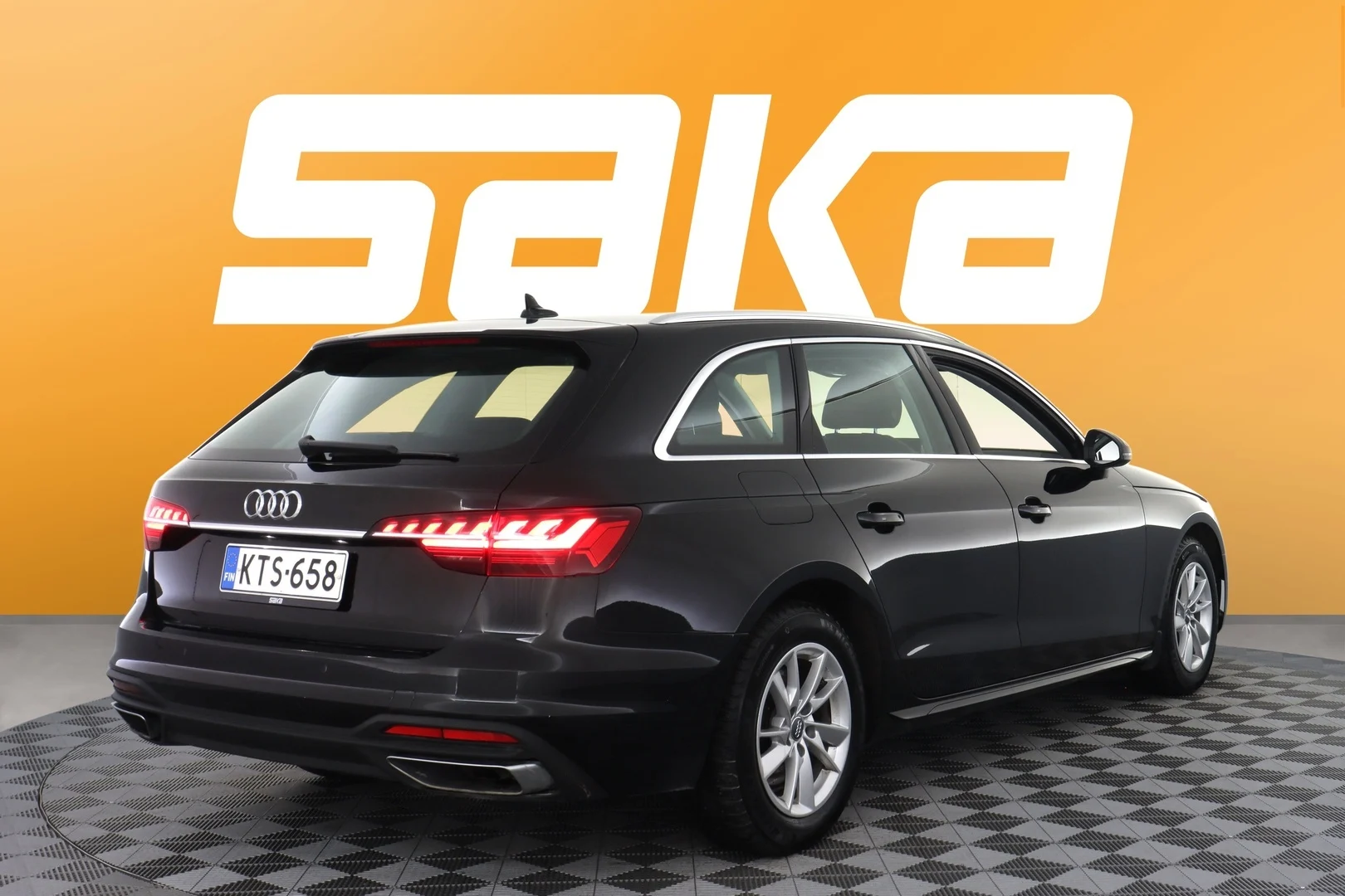 Car Image - 4JBB1tXMfyzzzG0c48Hqqy