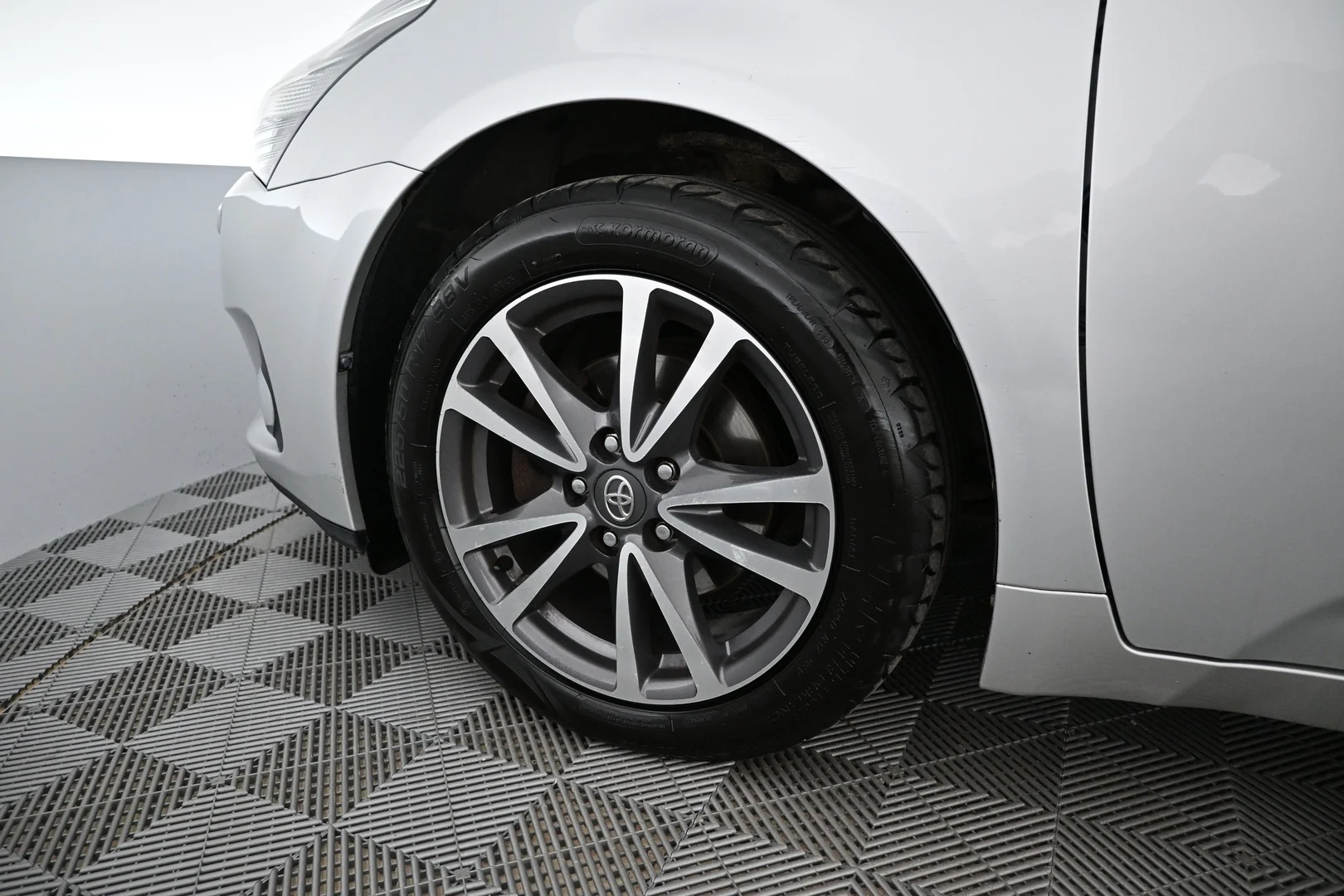 Car Image - 6FsD9h0852Xc6EBlCSSSan