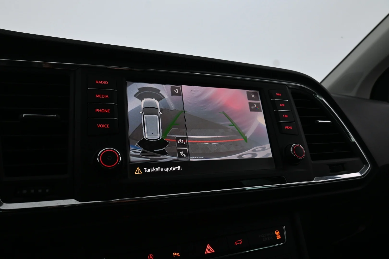 Car Image - 39ngd8bsj3lVx5vwpIq6Gv