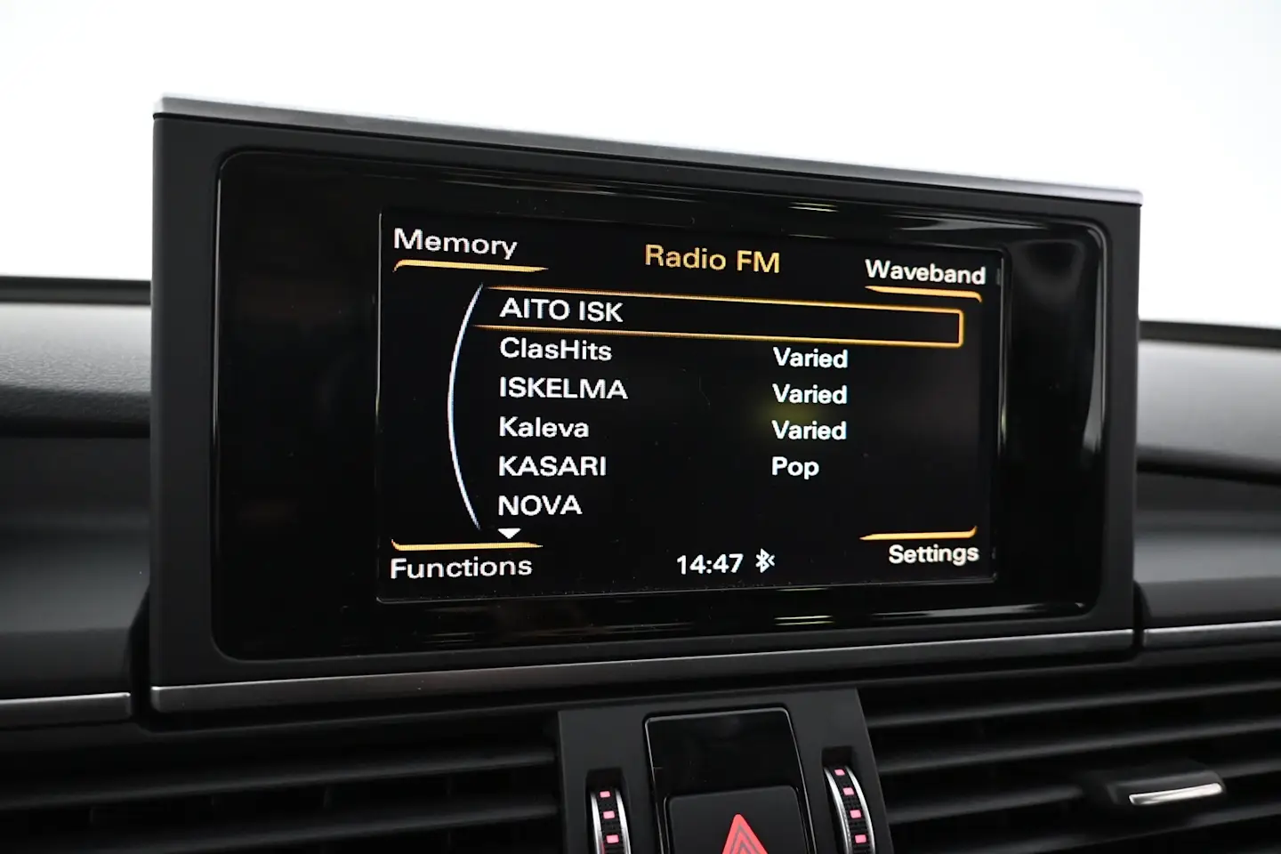 Car Image - 6iL0KETZZPbai0Wgnax1vC
