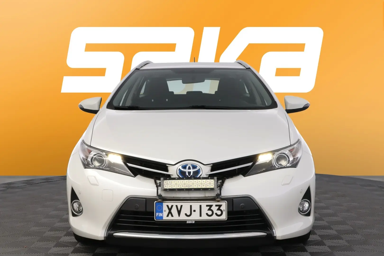 Car Image - 5LCSmJhfE3urabxKnWTZrY