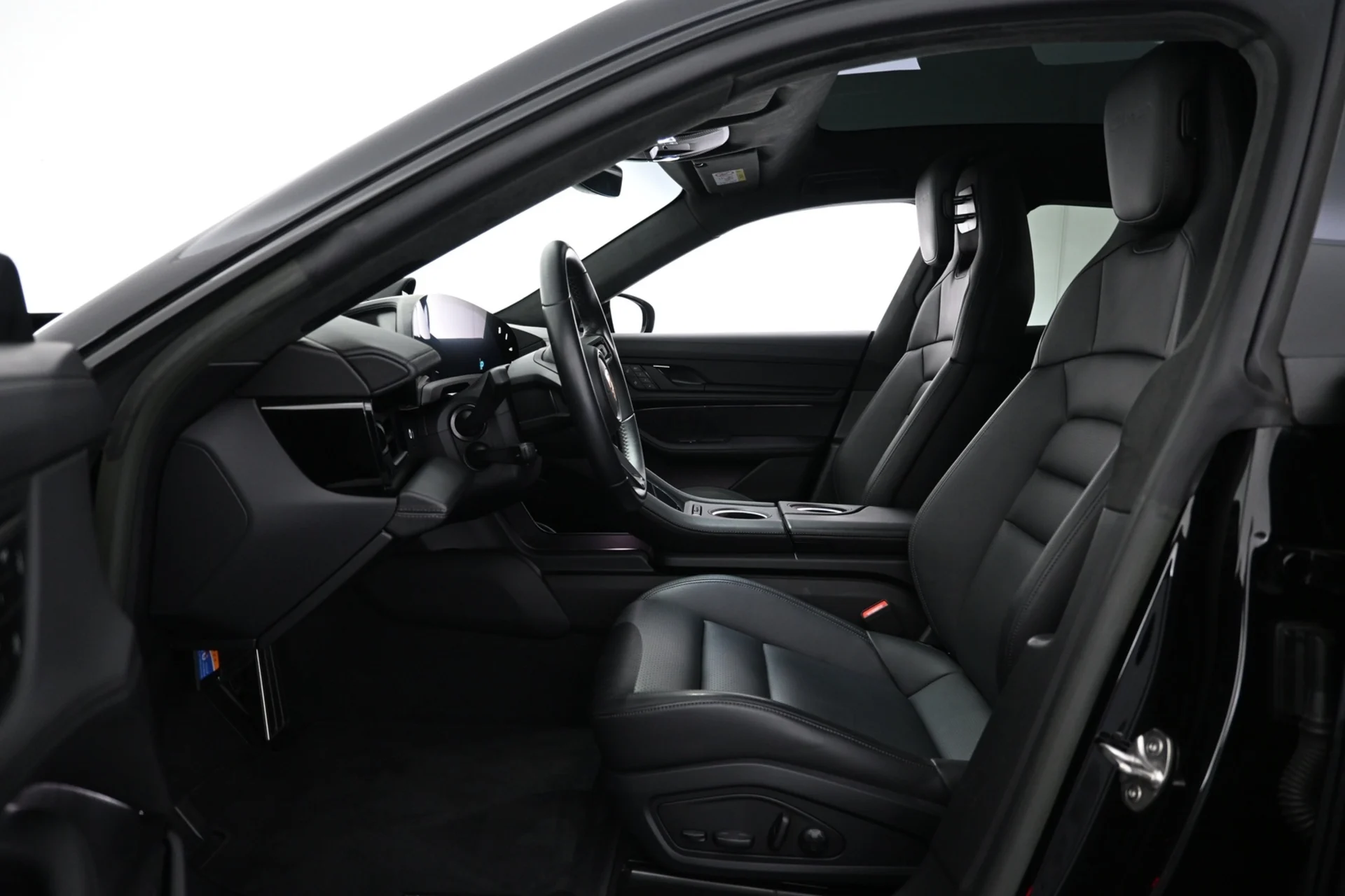 Car Image - 3EQv1fPO1BkHX18QO7Goam