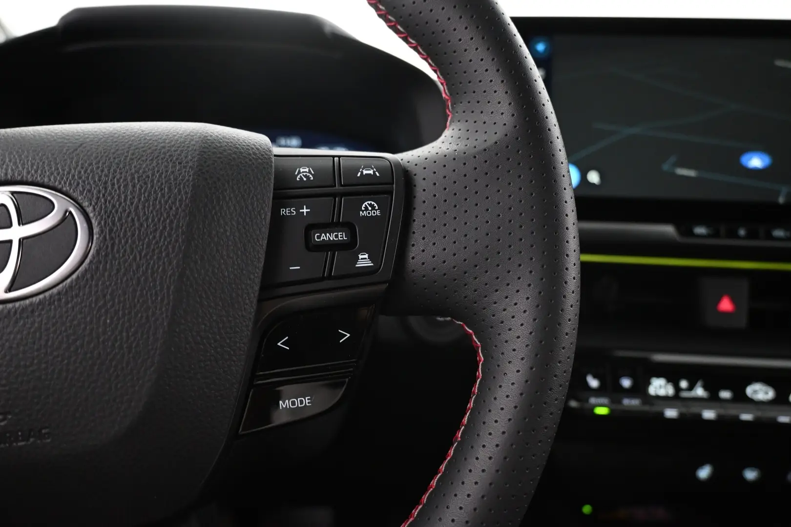 Car Image - 7j4KkDC0ygsqrfFqfqCzZd