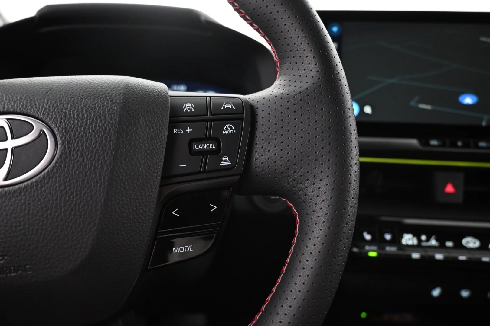Car Image - 7j4KkDC0ygsqrfFqfqCzZd
